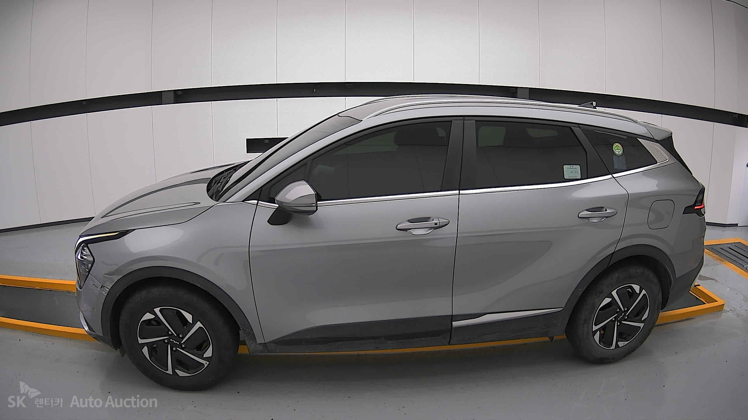 2023 - kia sportage