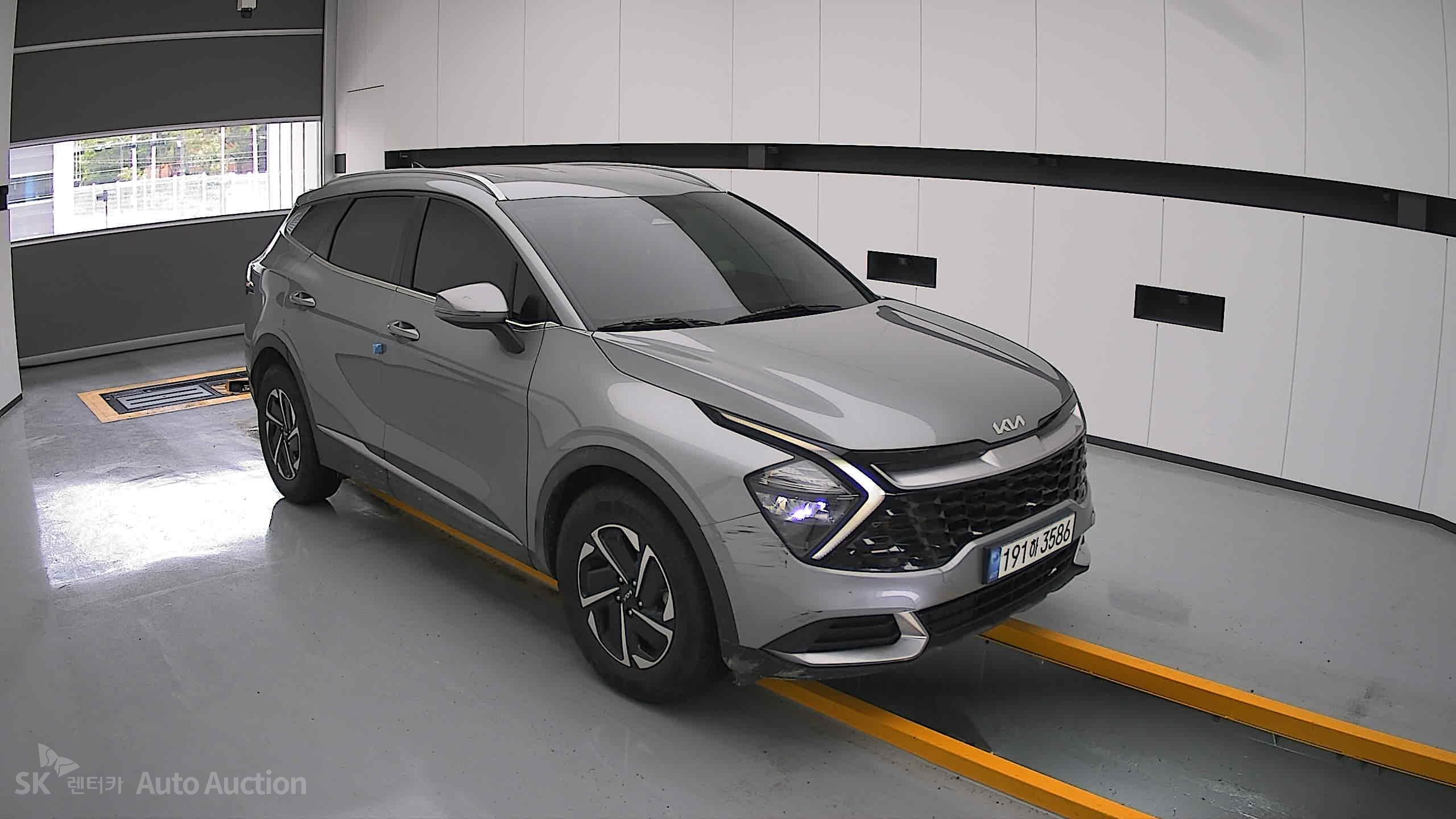 2023 - kia sportage