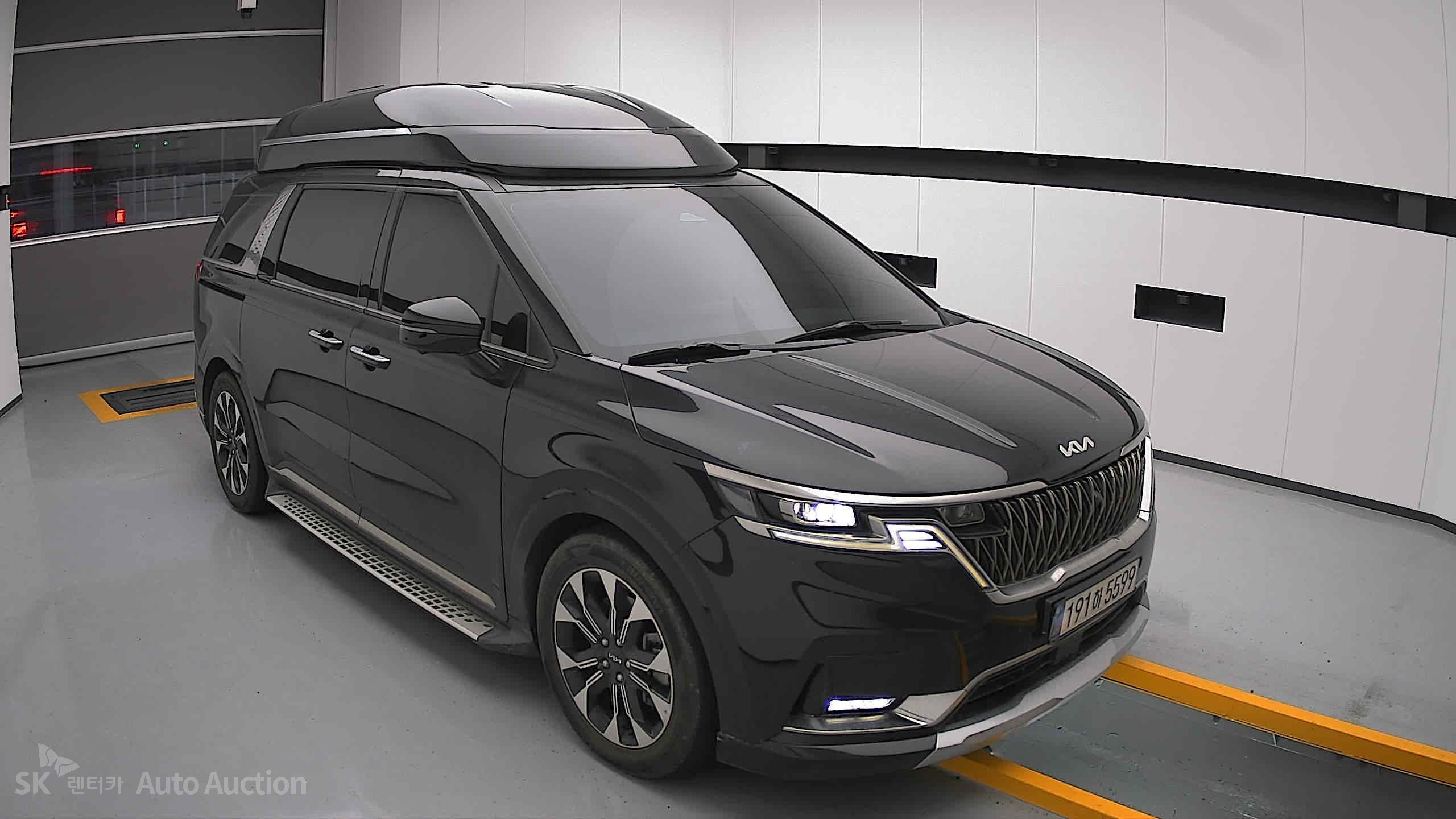 2022 - kia carnival