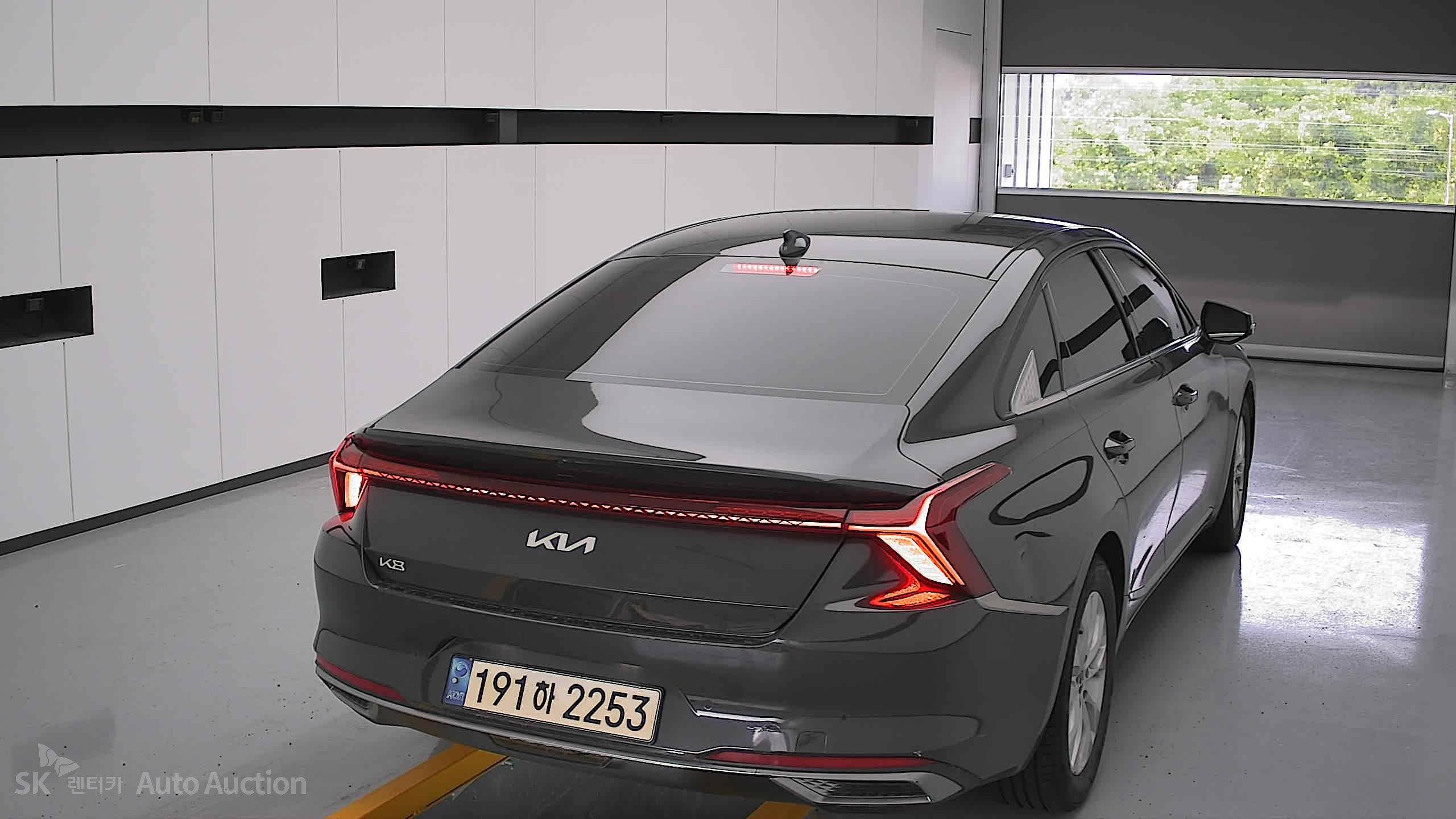 2023 - kia k8