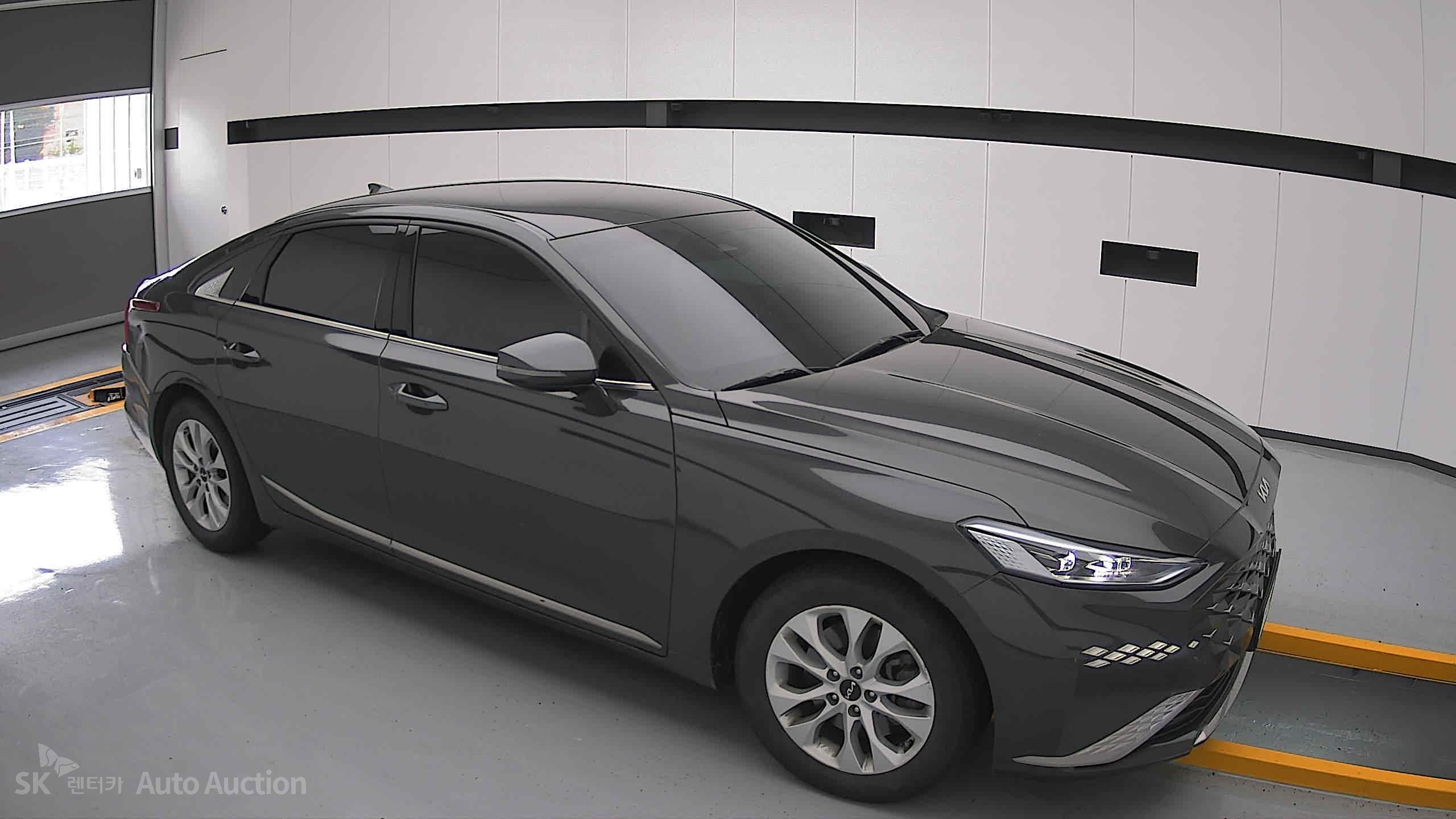 2023 - kia k8