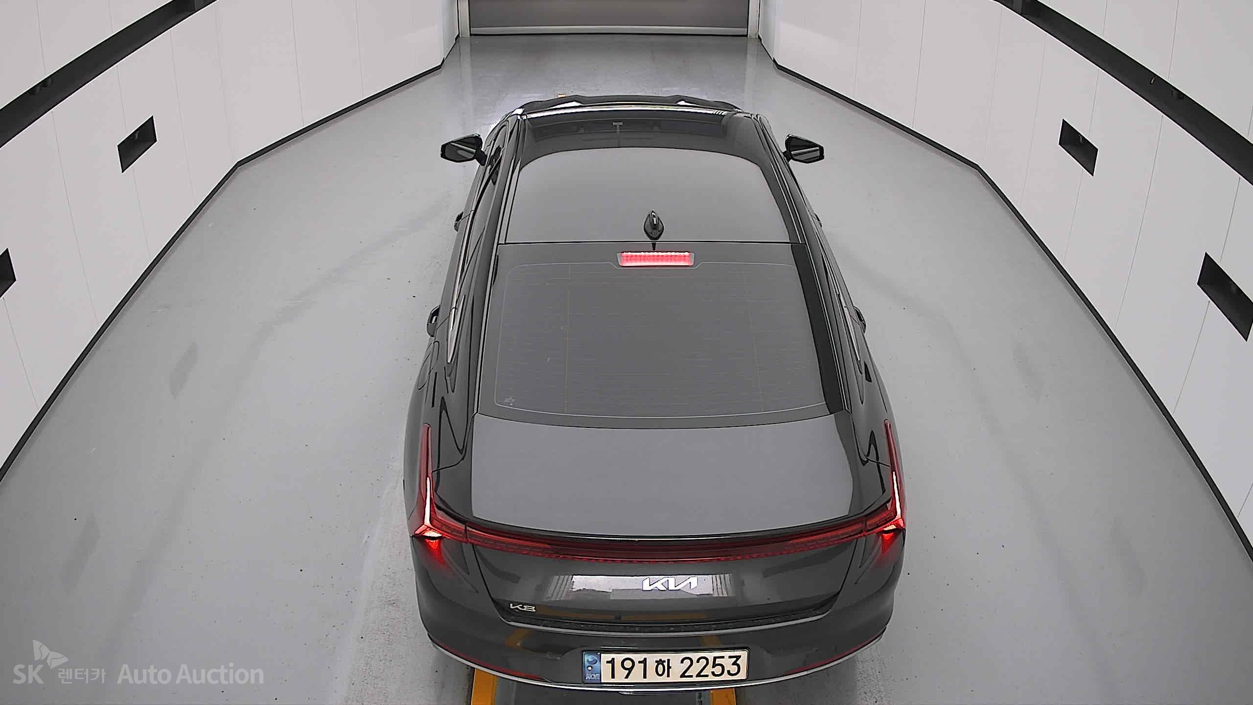 2023 - kia k8
