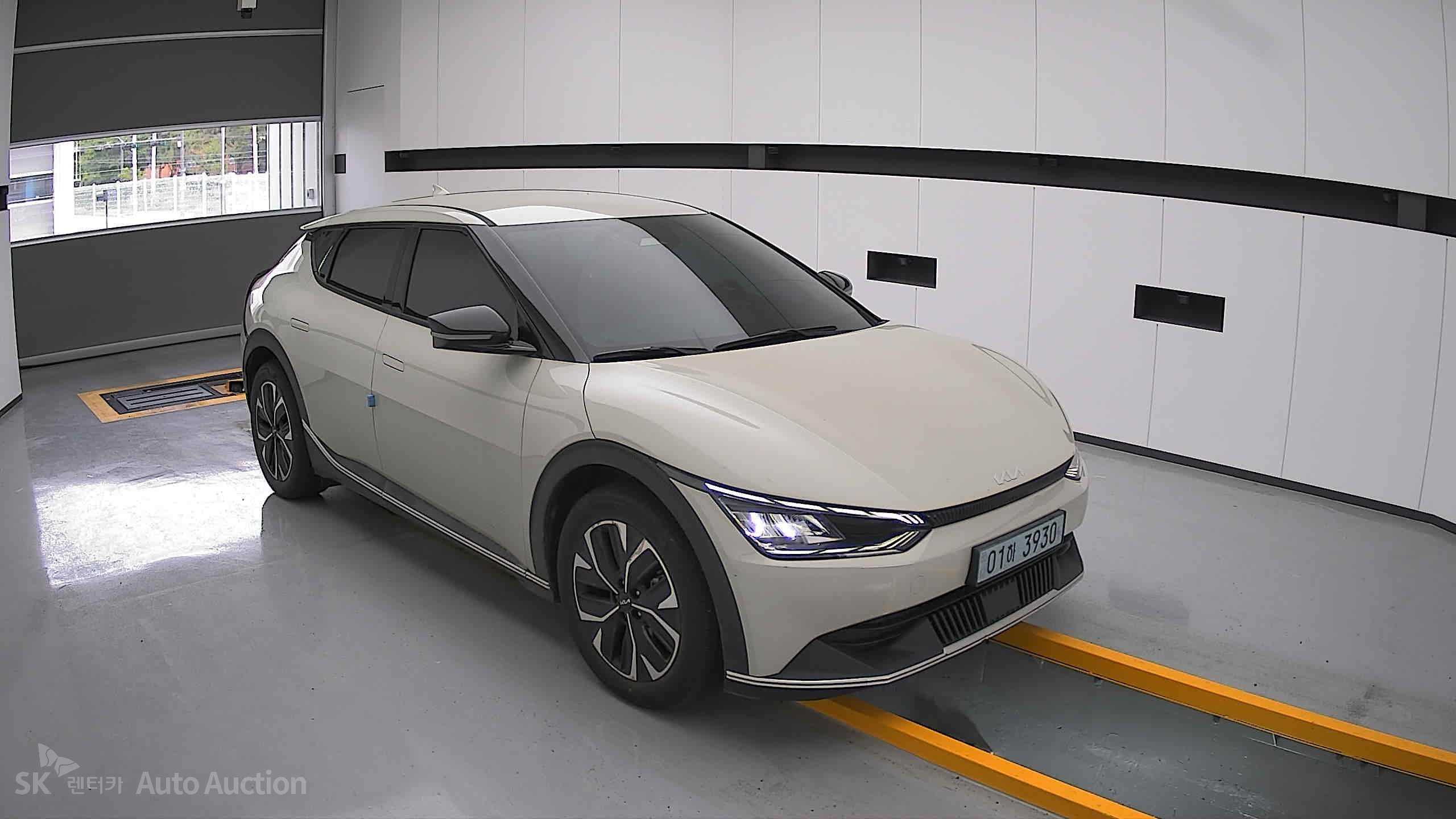 2022 - kia ev6