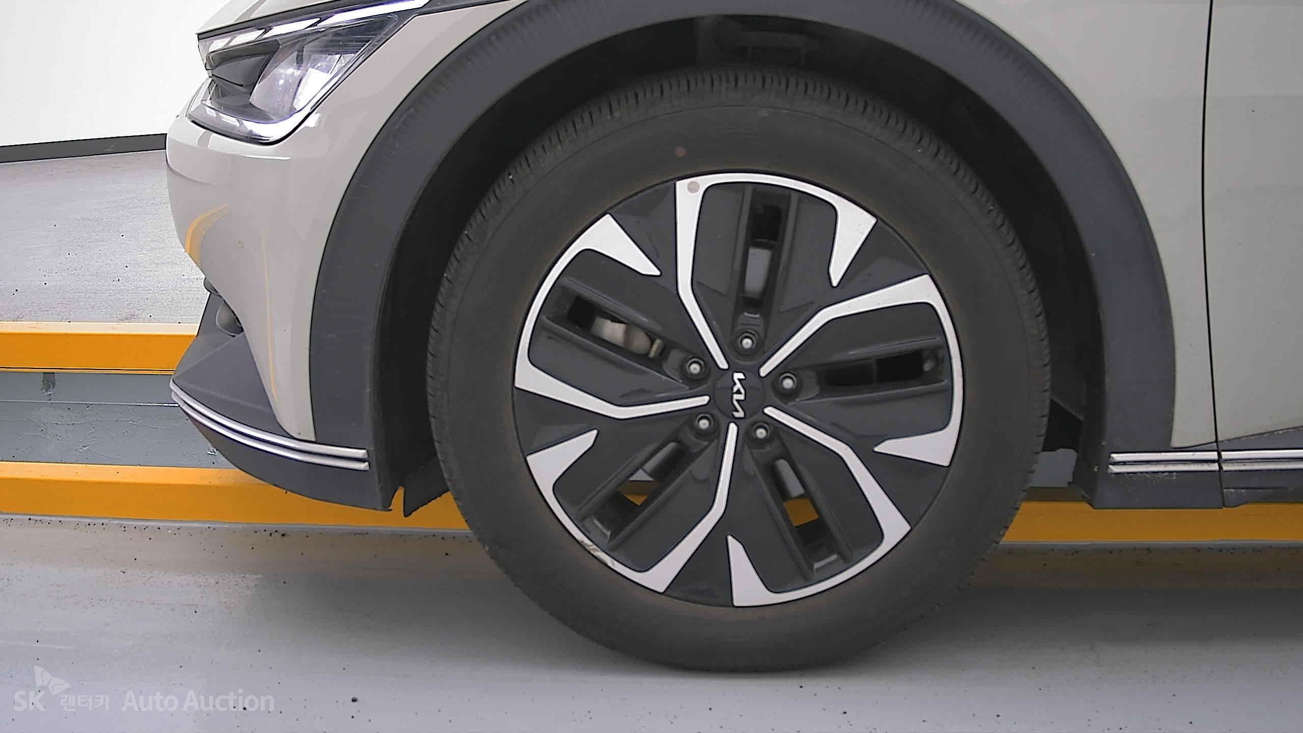 2022 - kia ev6
