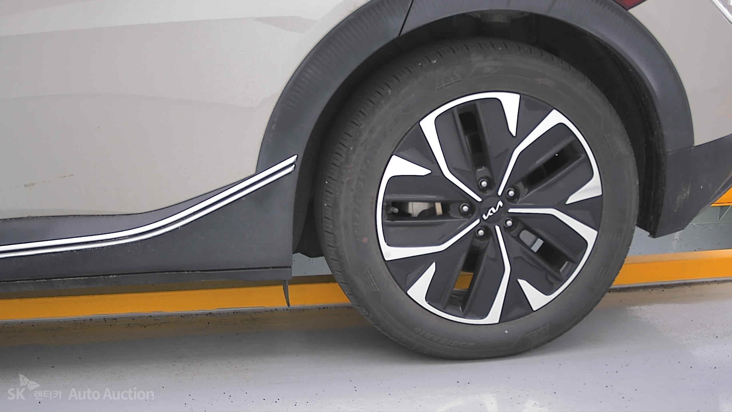 2022 - kia ev6