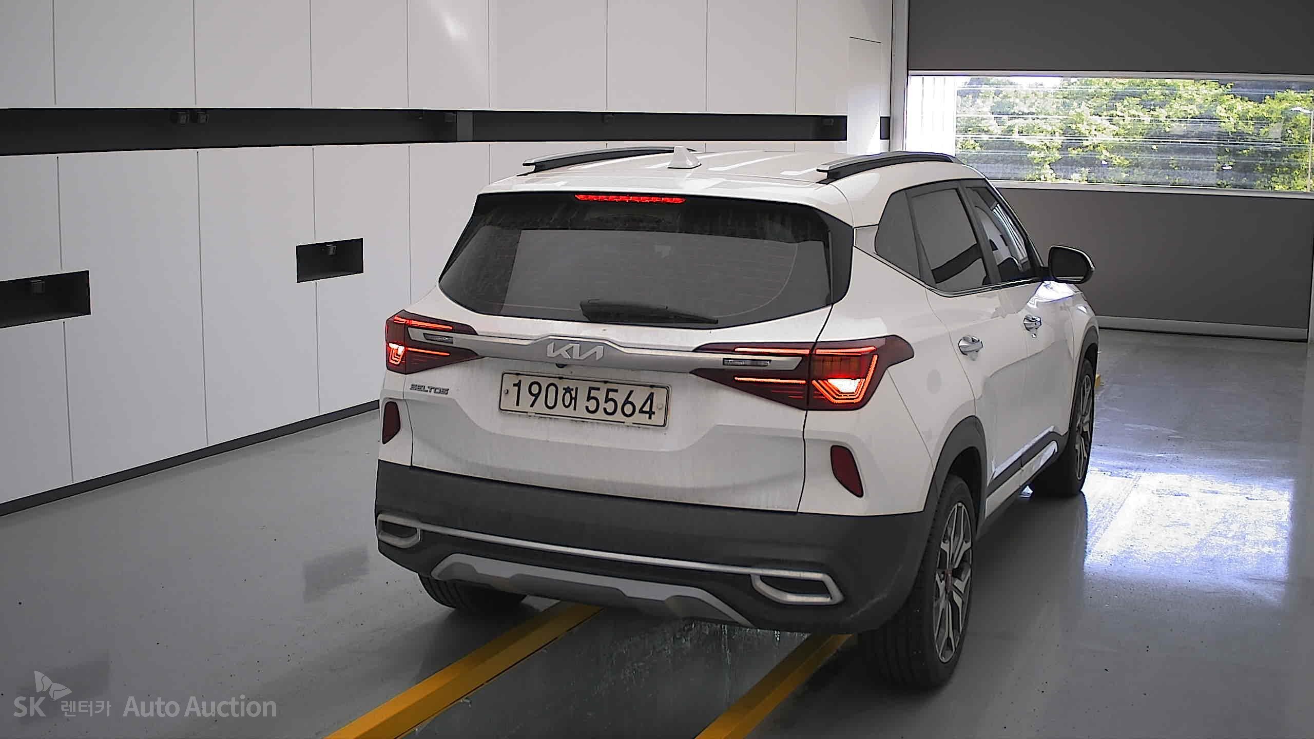 2023 - kia seltos