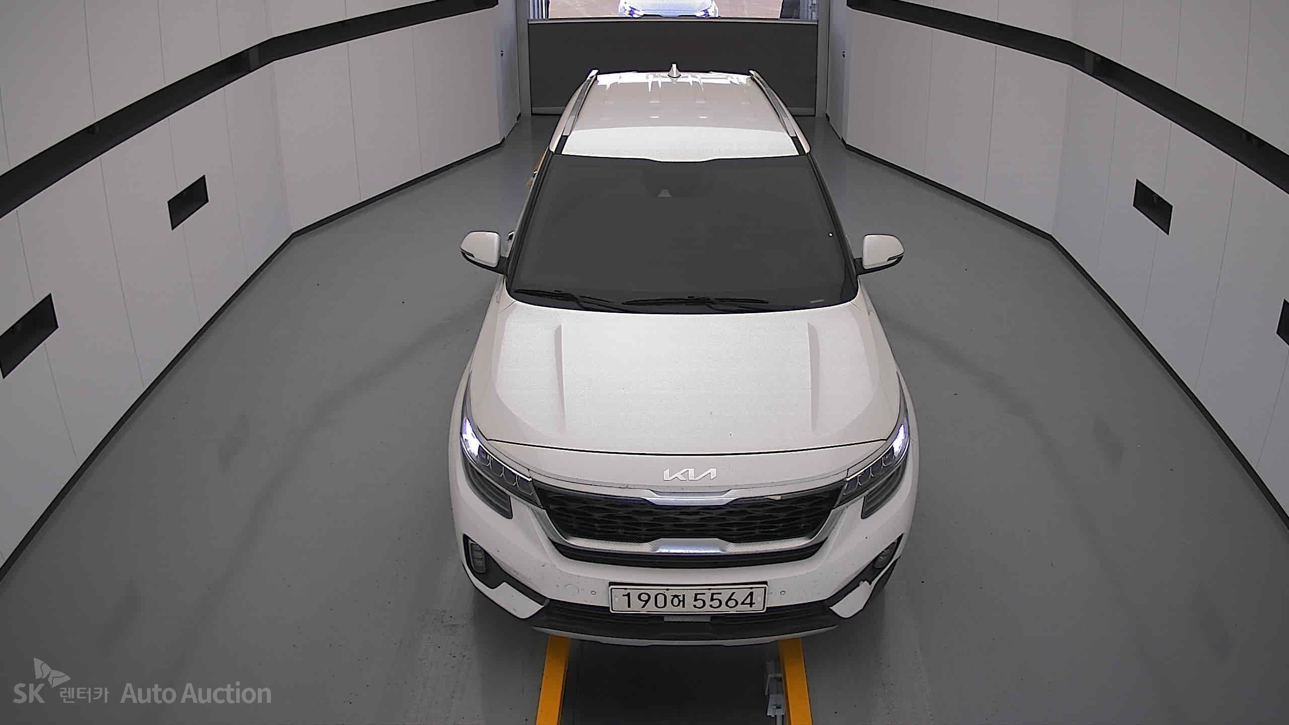2023 - kia seltos