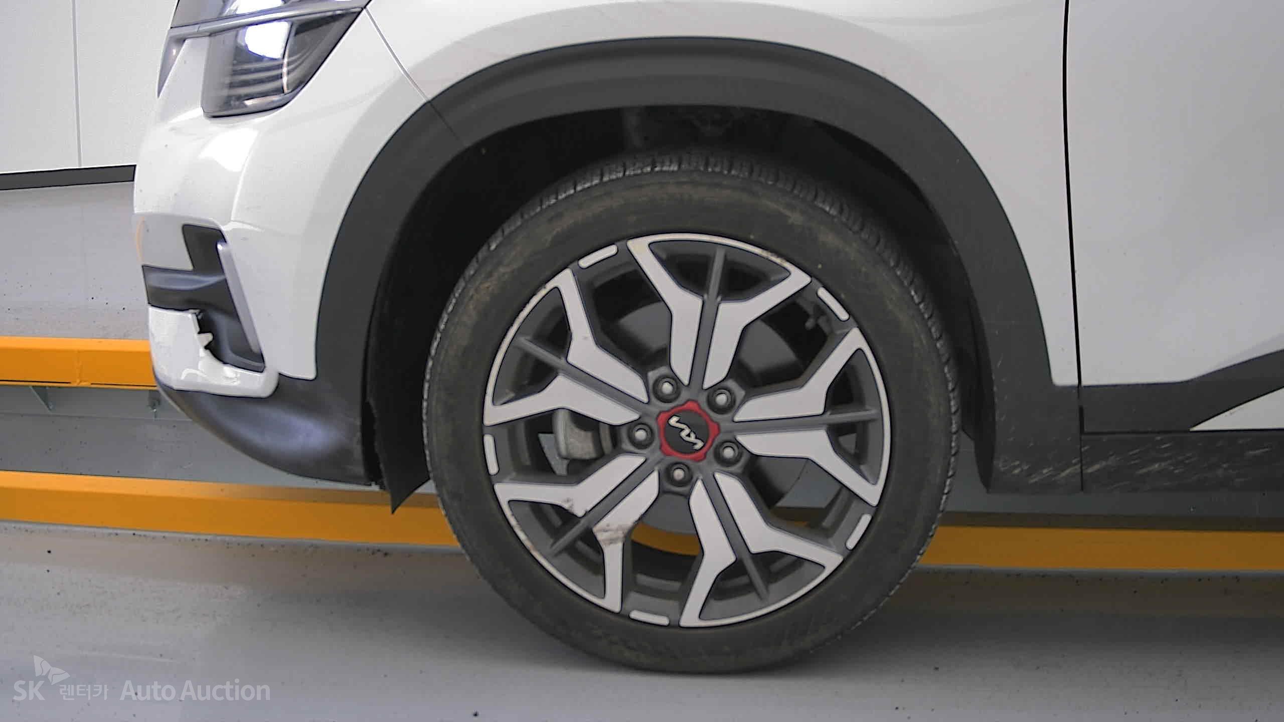 2023 - kia seltos