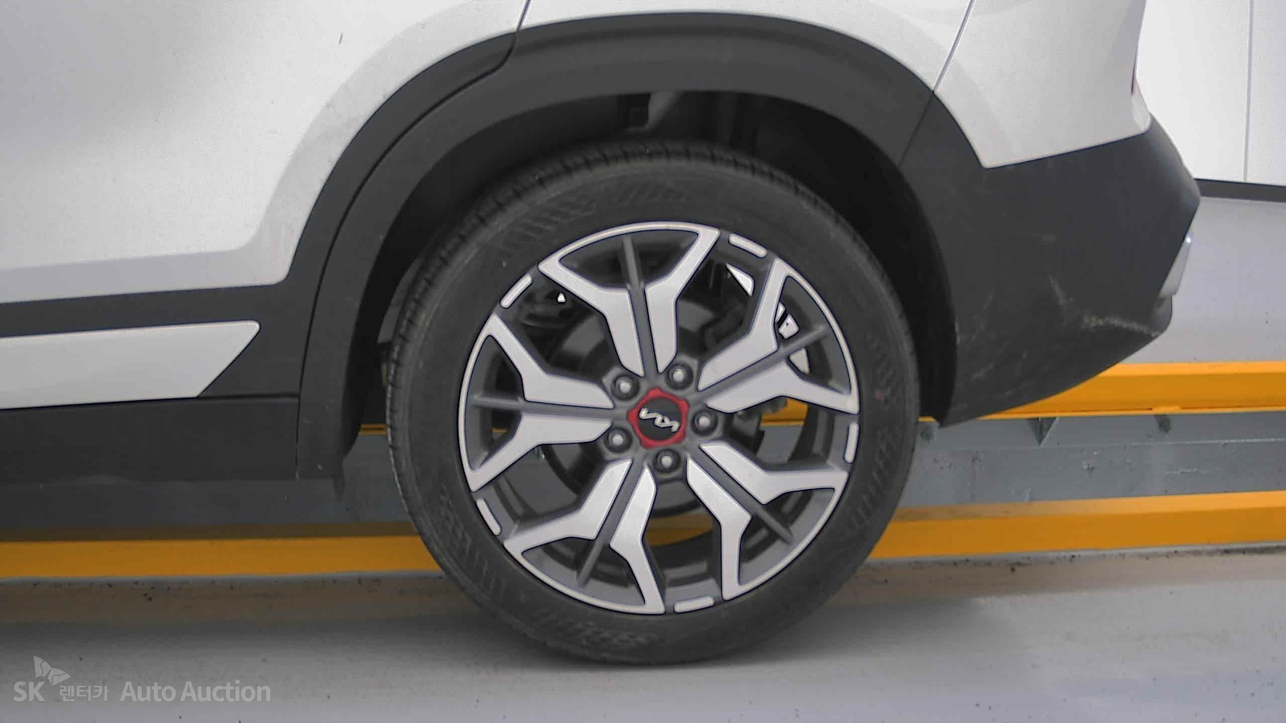 2023 - kia seltos