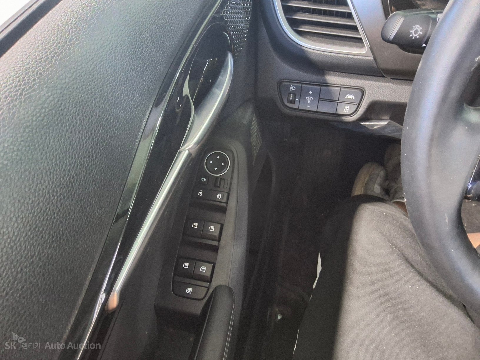 2023 - kia seltos
