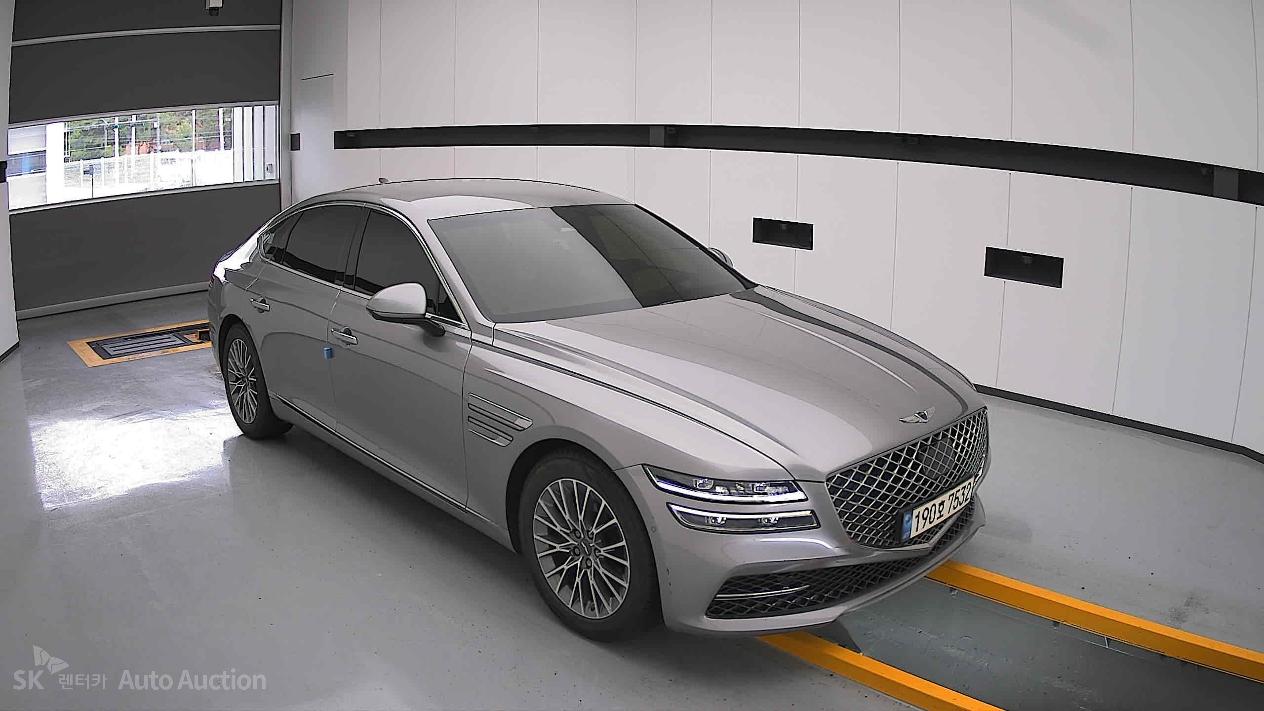 2022 - genesis g80