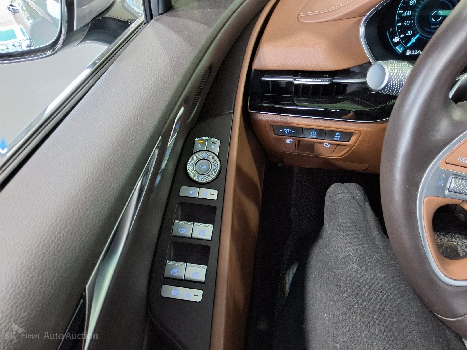 2022 - genesis g80