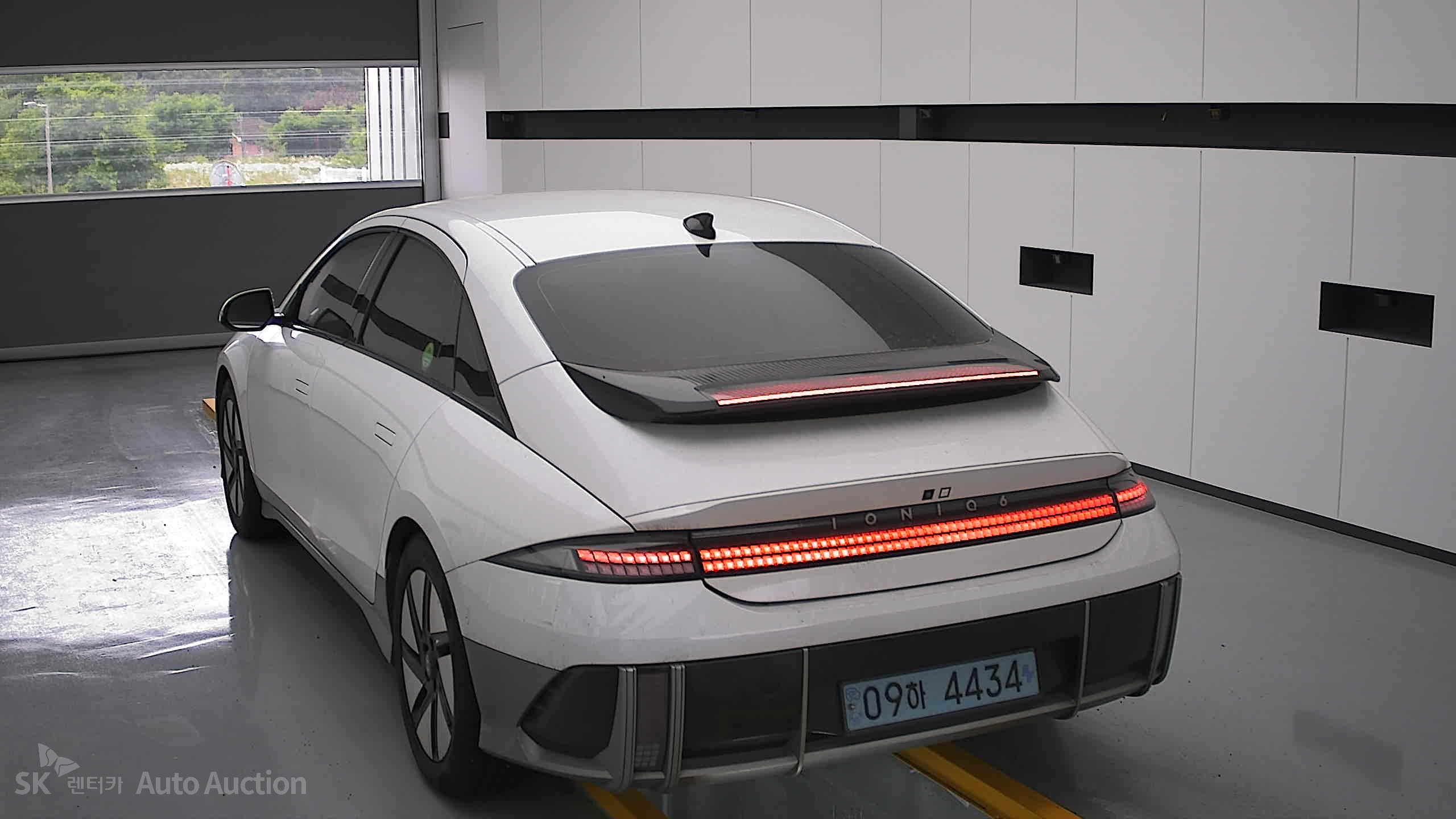 2023 - hyundai ioniq