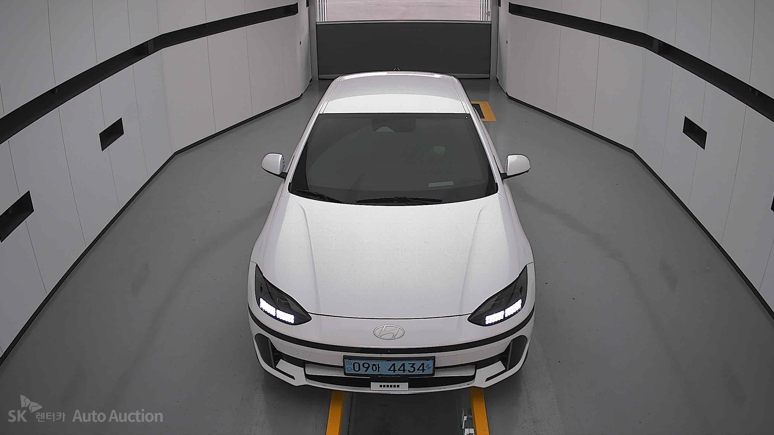2023 - hyundai ioniq
