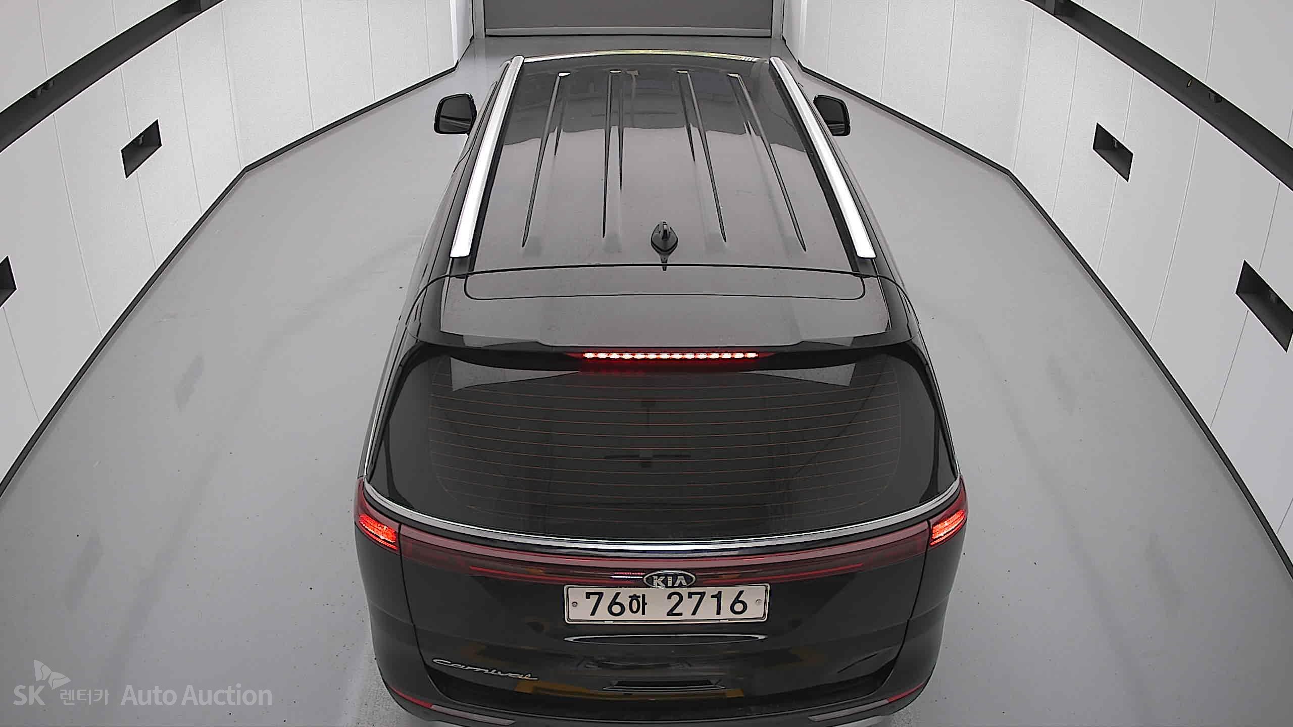 2021 - kia carnival