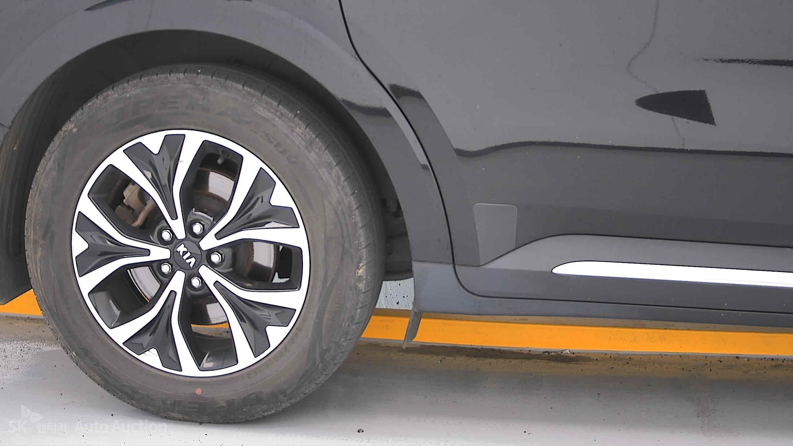 2021 - kia carnival