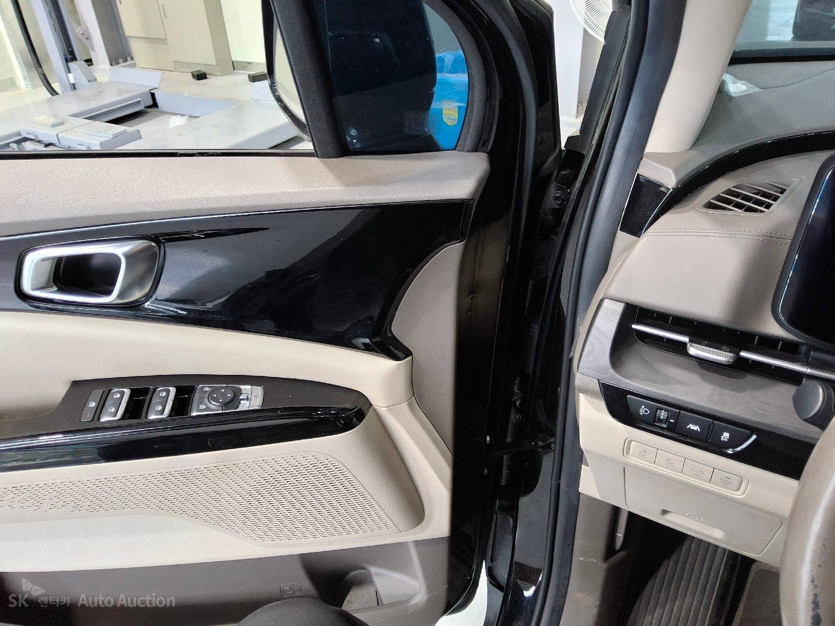 2021 - kia carnival