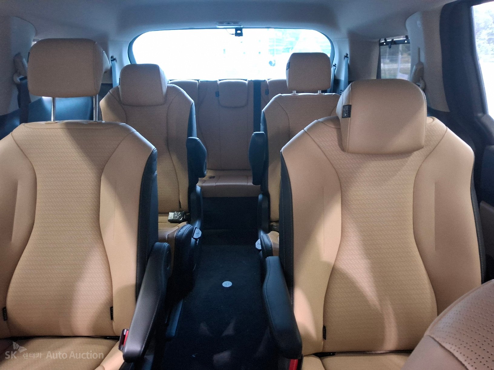 2022 - kia carnival