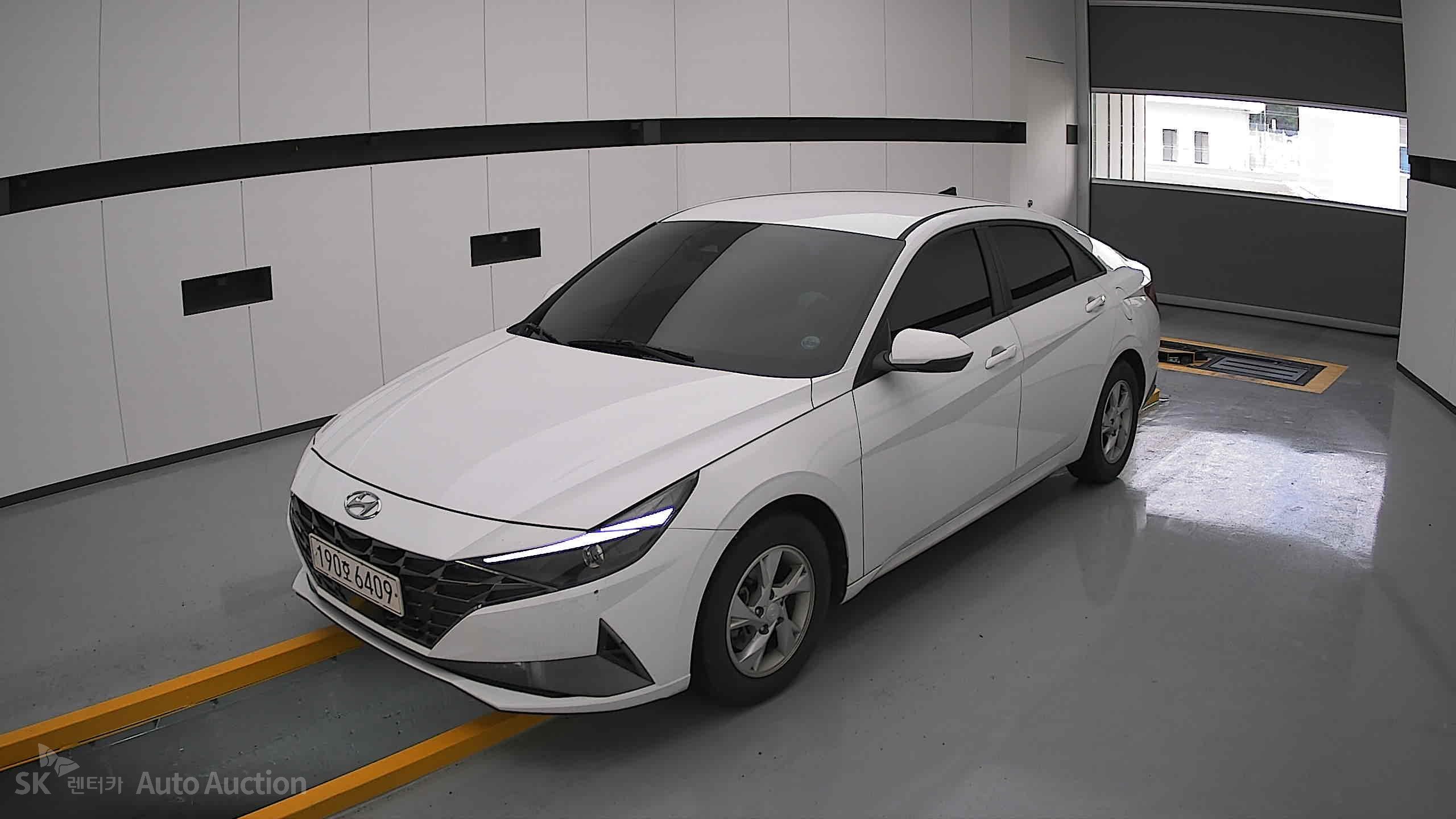 2023 - hyundai avante