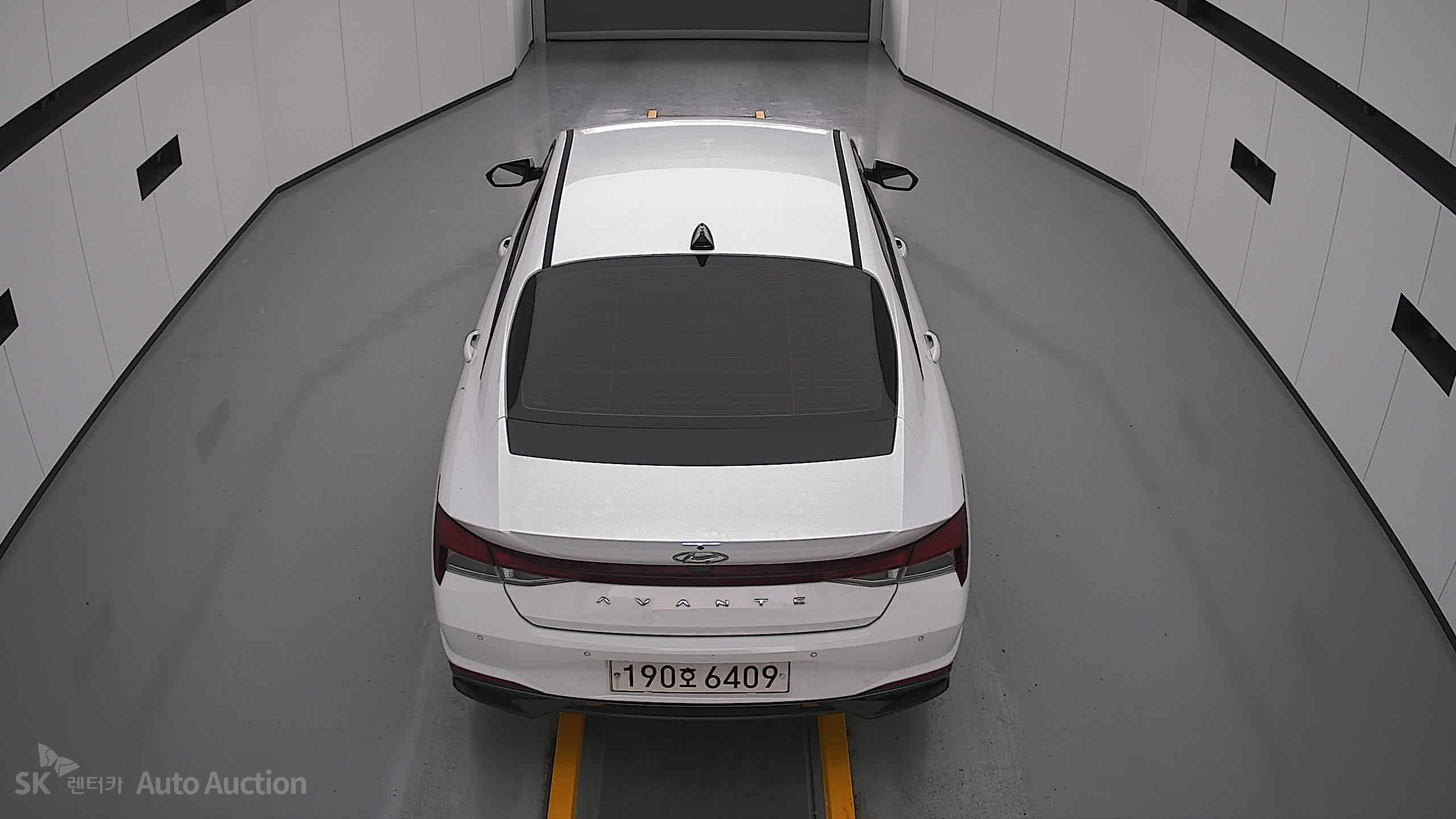 2023 - hyundai avante