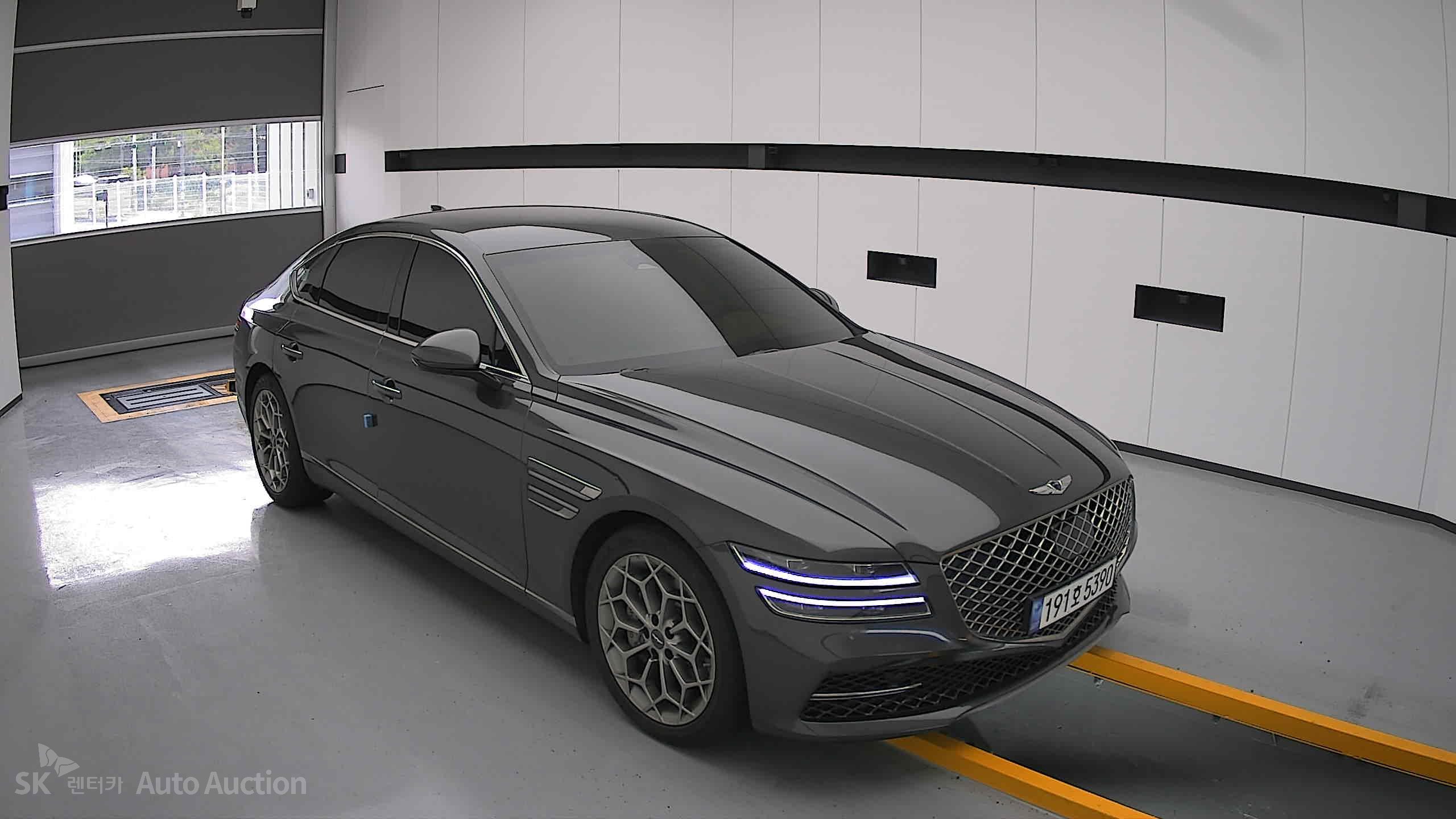 2022 - genesis g80