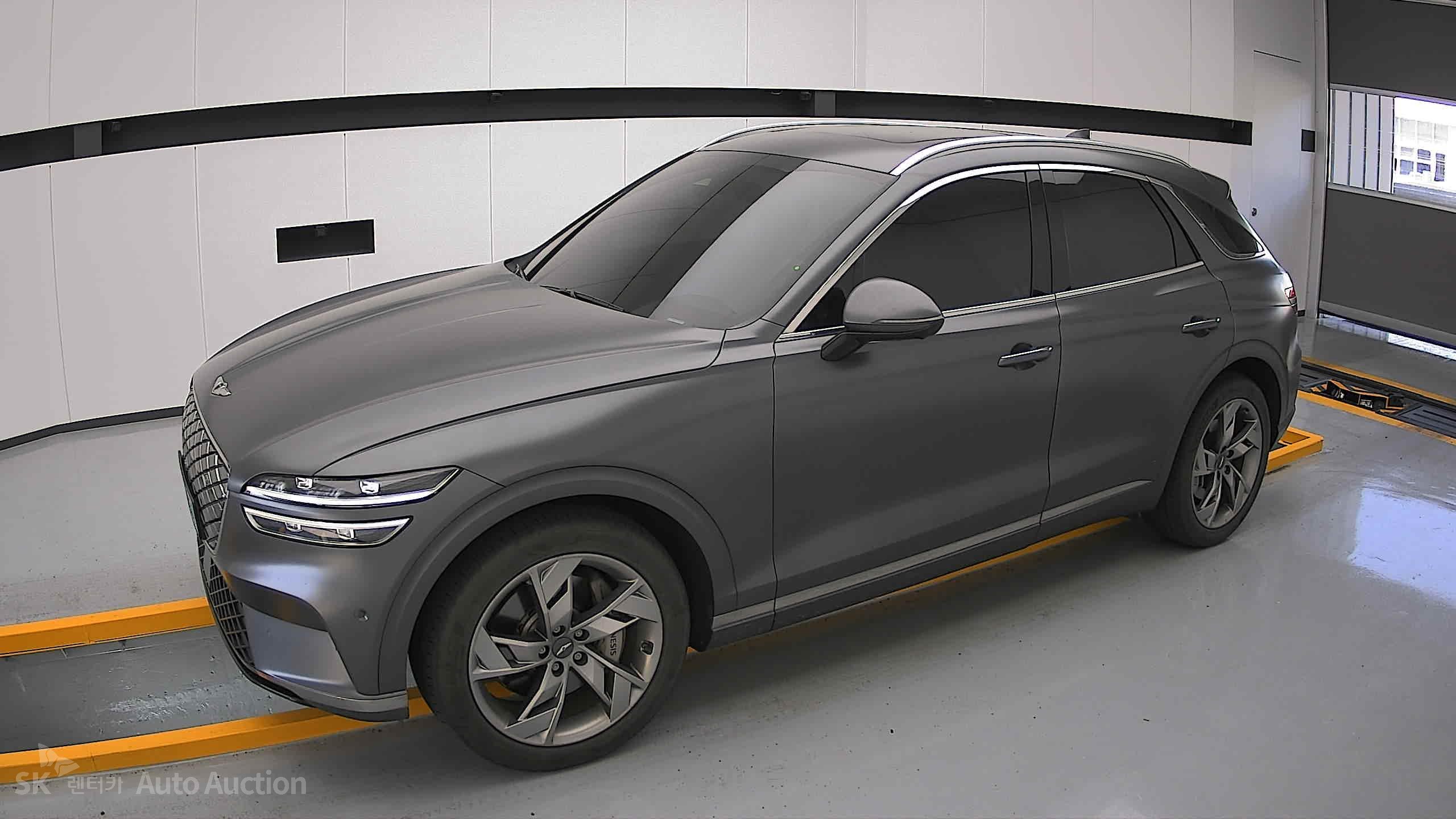 2022 - genesis egv70