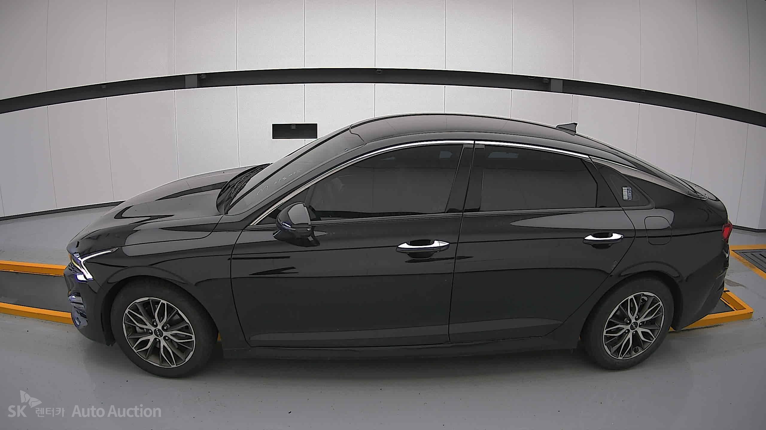2023 - kia k5