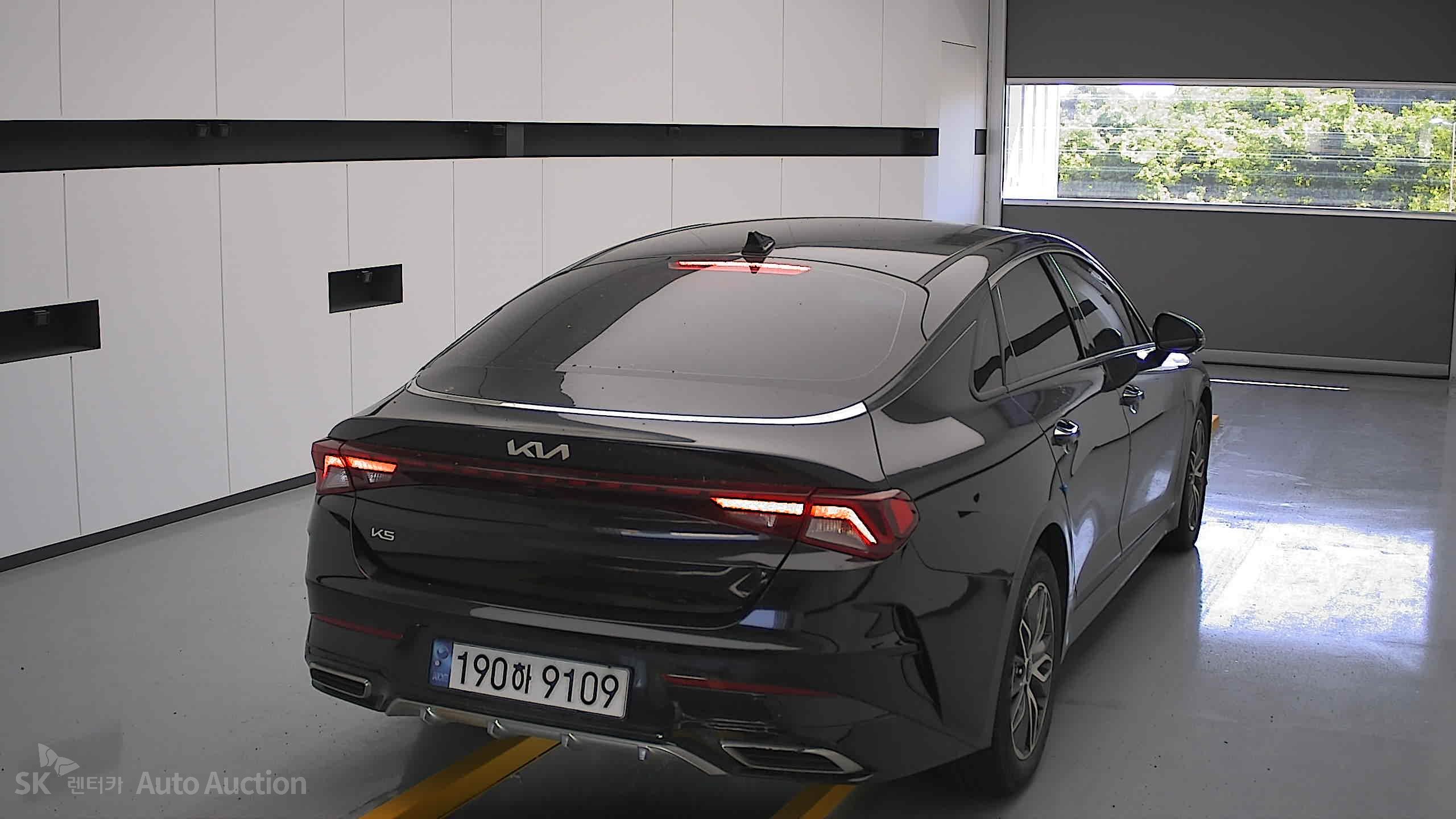 2023 - kia k5