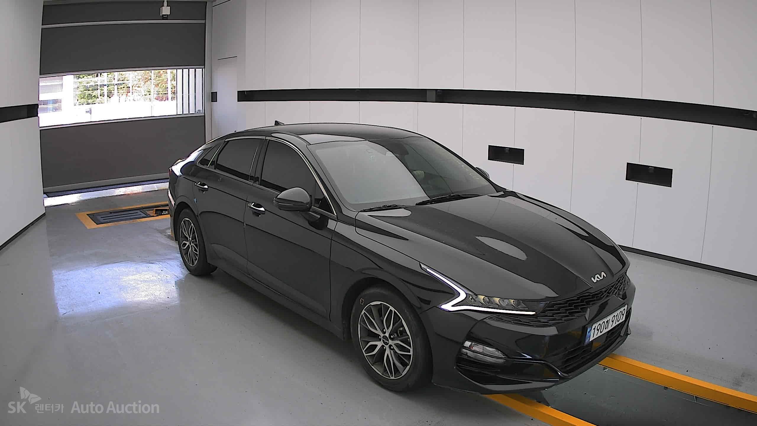 2023 - kia k5