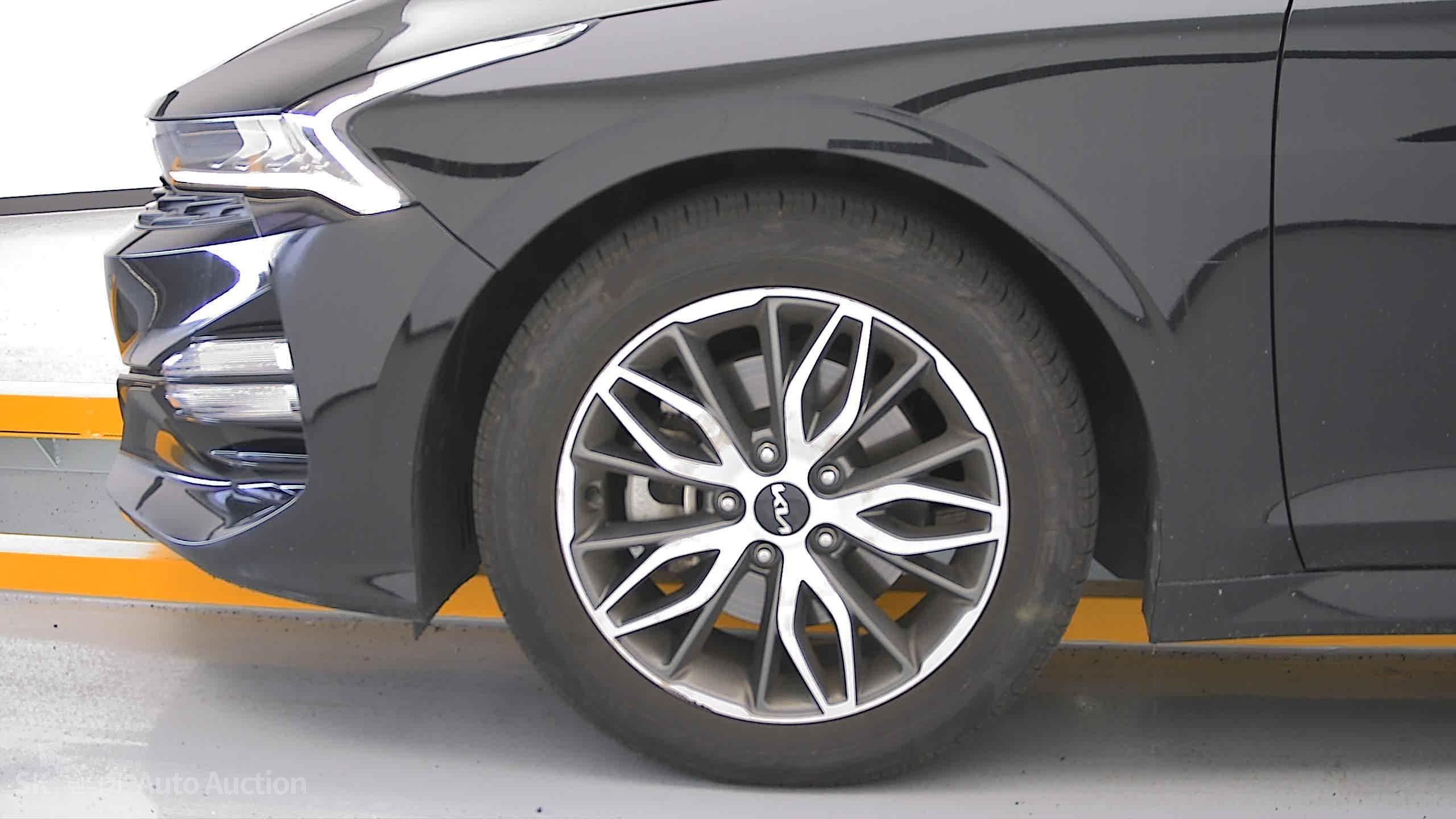 2023 - kia k5