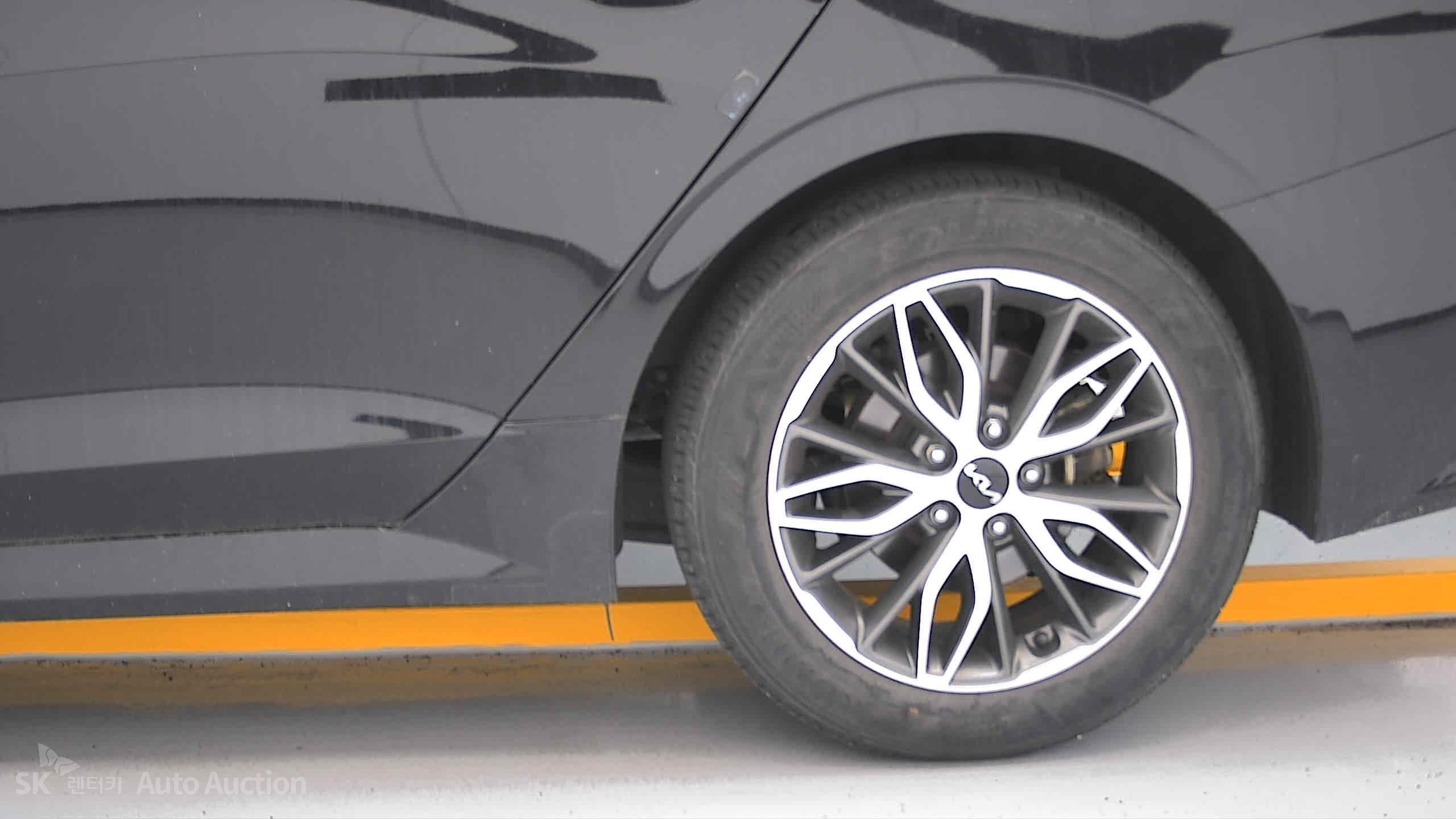 2023 - kia k5