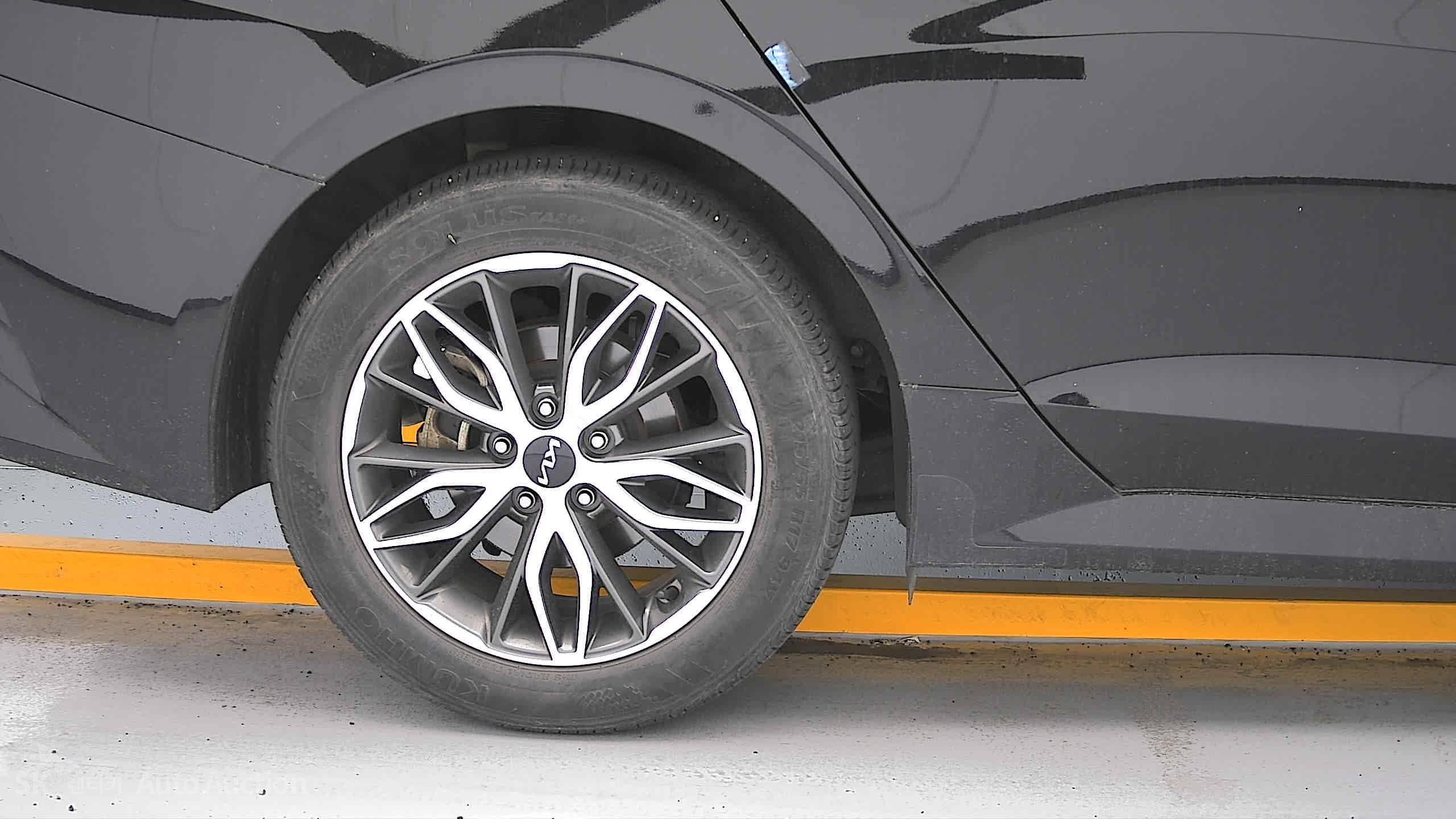 2023 - kia k5