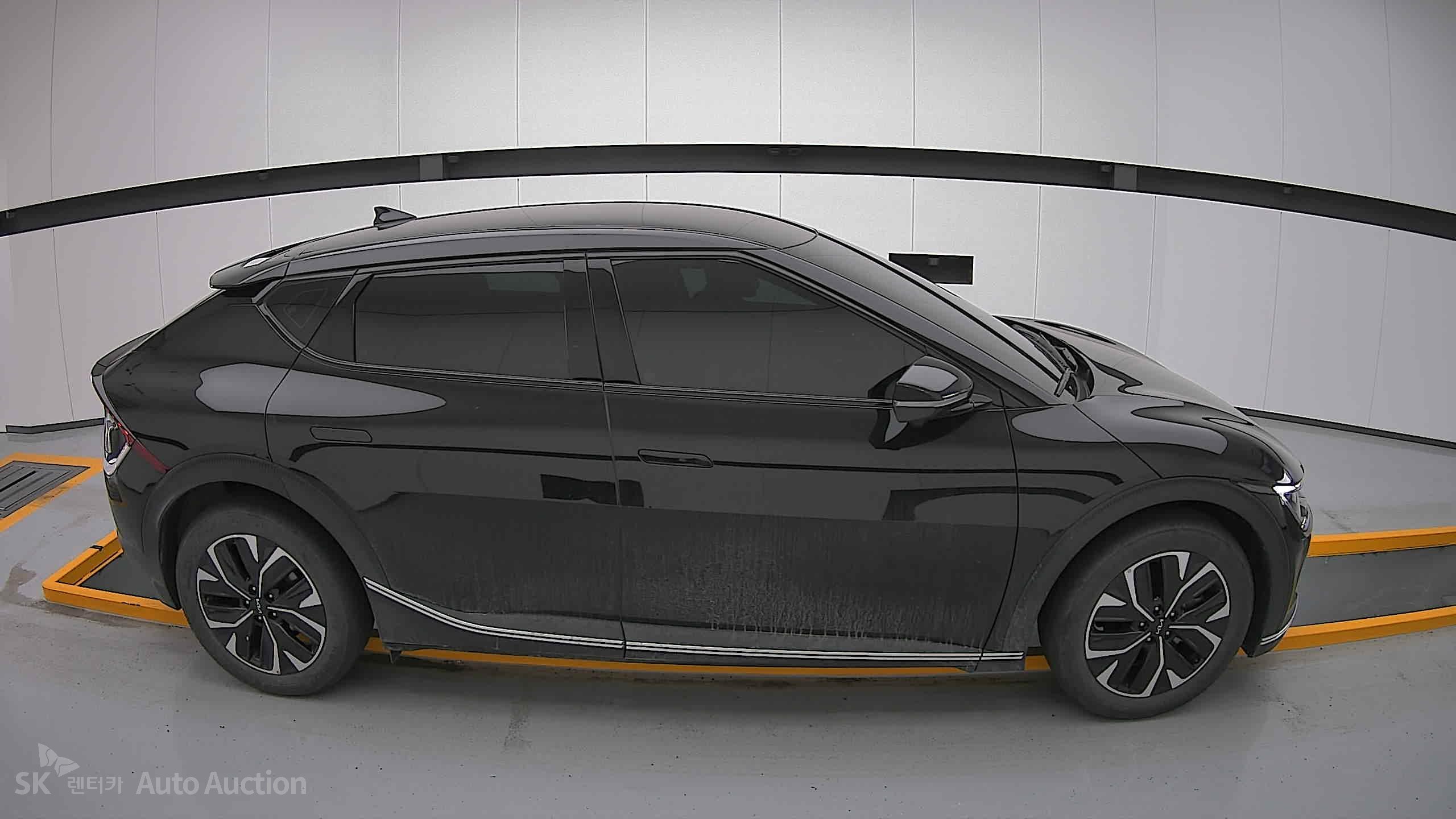 2022 - kia ev6