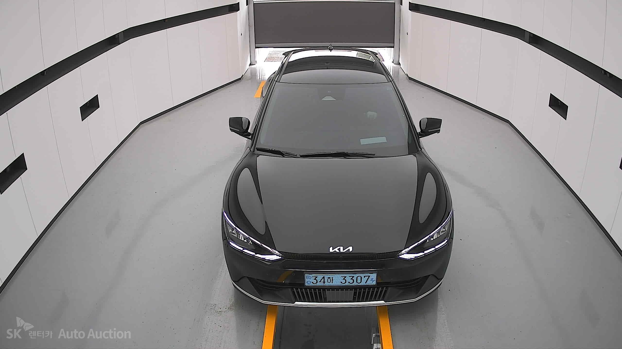 2022 - kia ev6