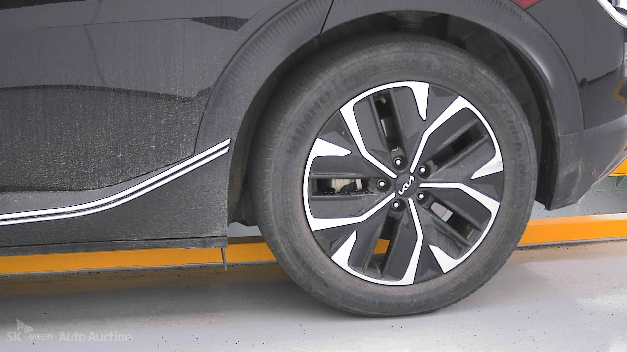 2022 - kia ev6