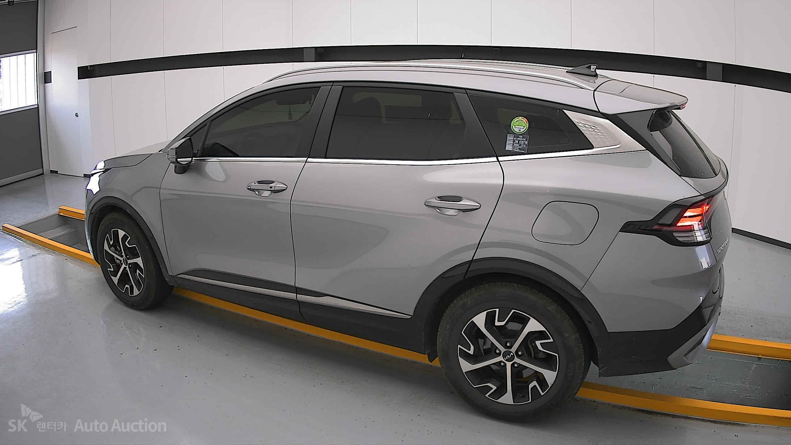 2022 - kia sportage