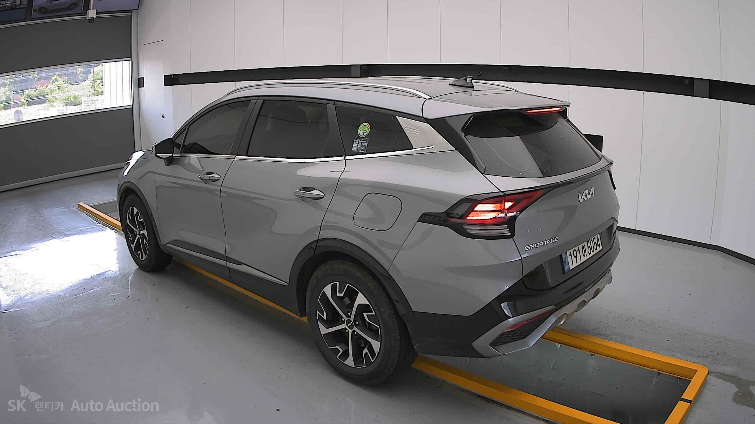 2022 - kia sportage