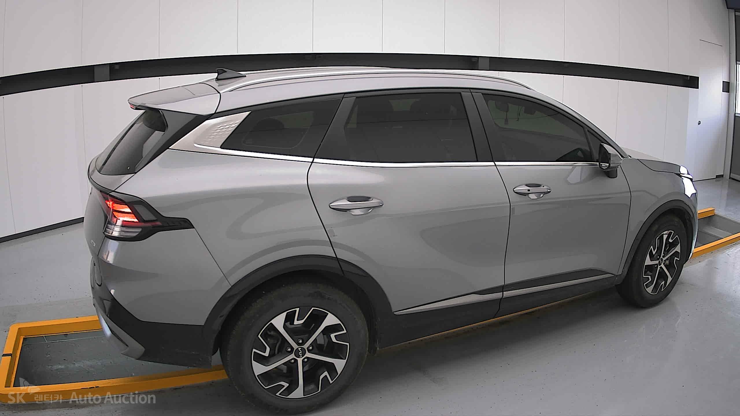 2022 - kia sportage