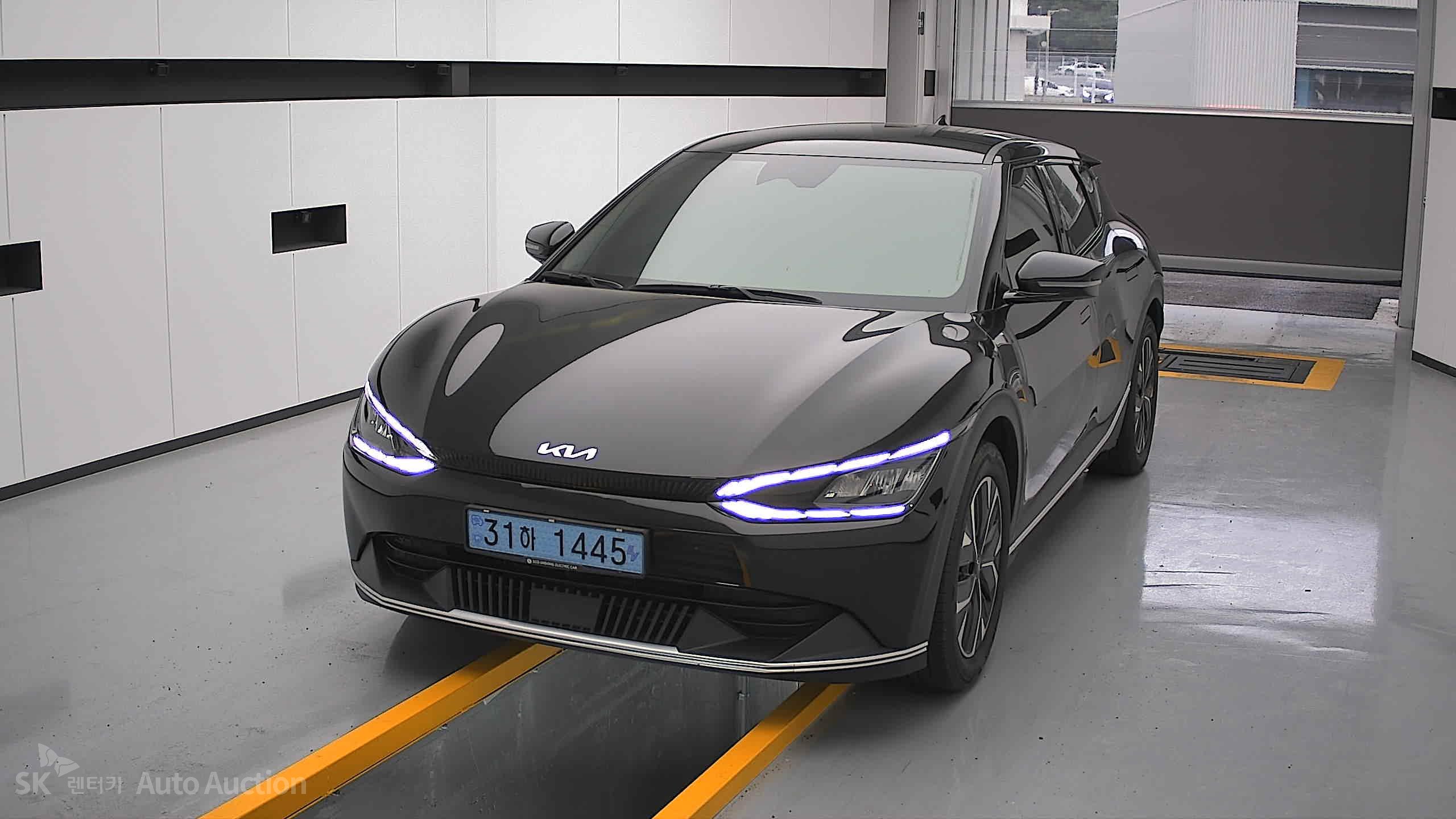2022 - kia ev6