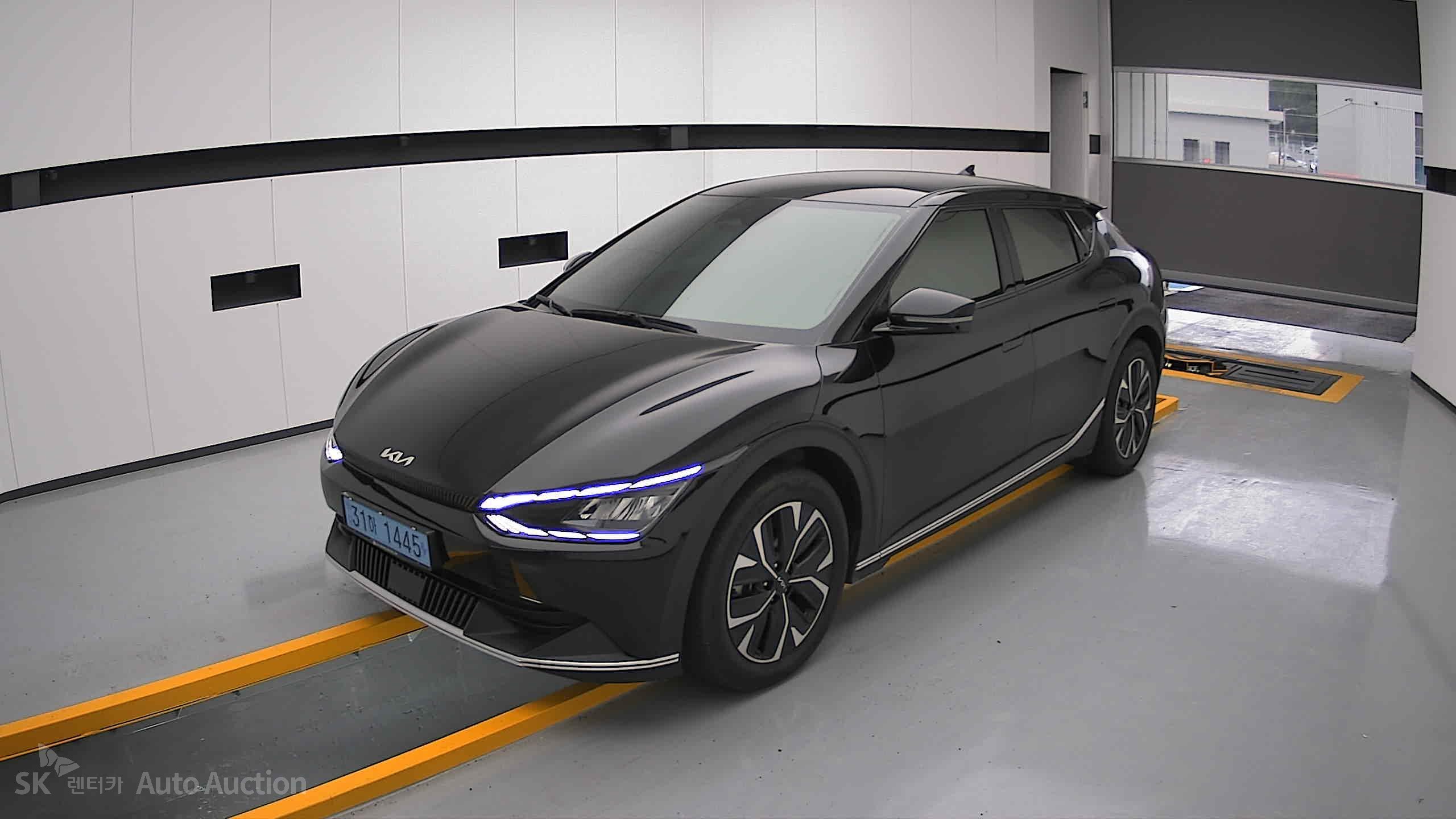 2022 - kia ev6