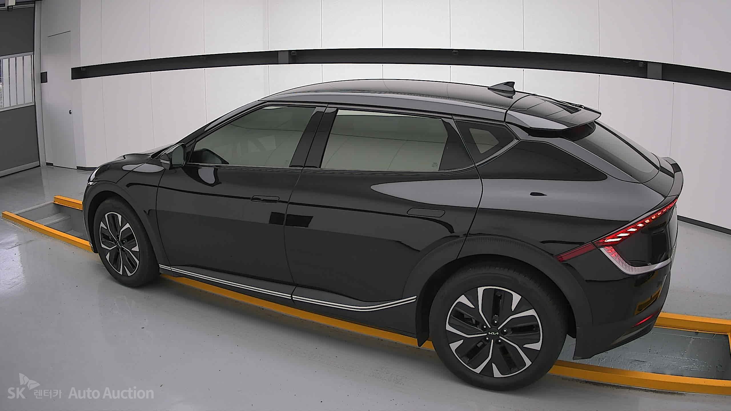 2022 - kia ev6