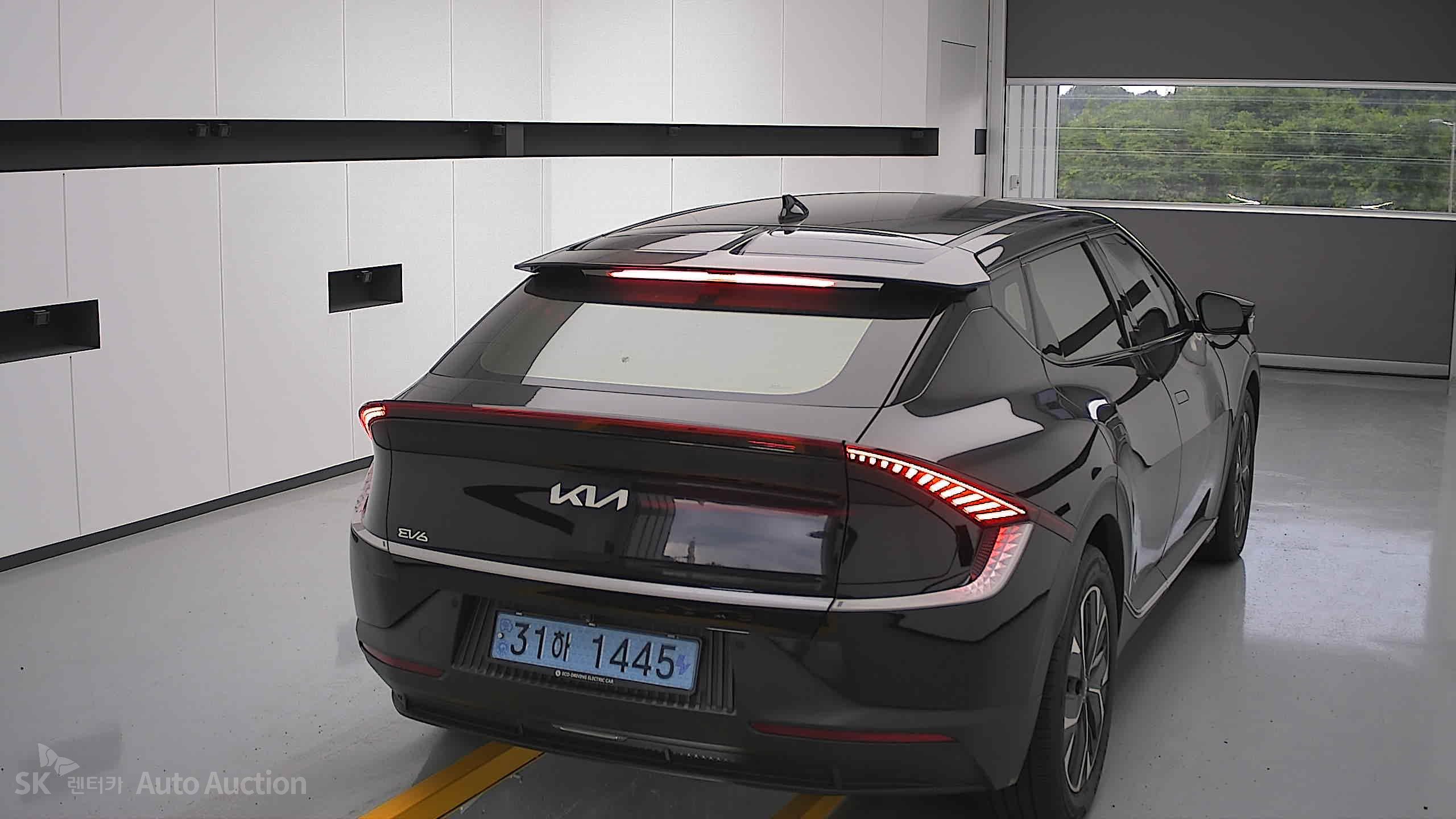 2022 - kia ev6