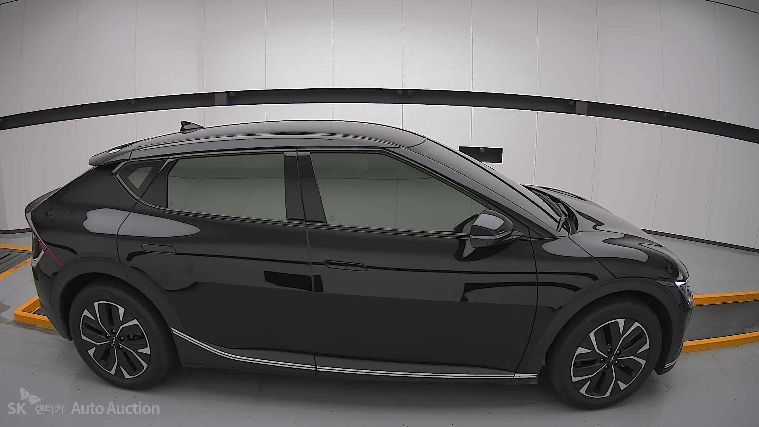 2022 - kia ev6