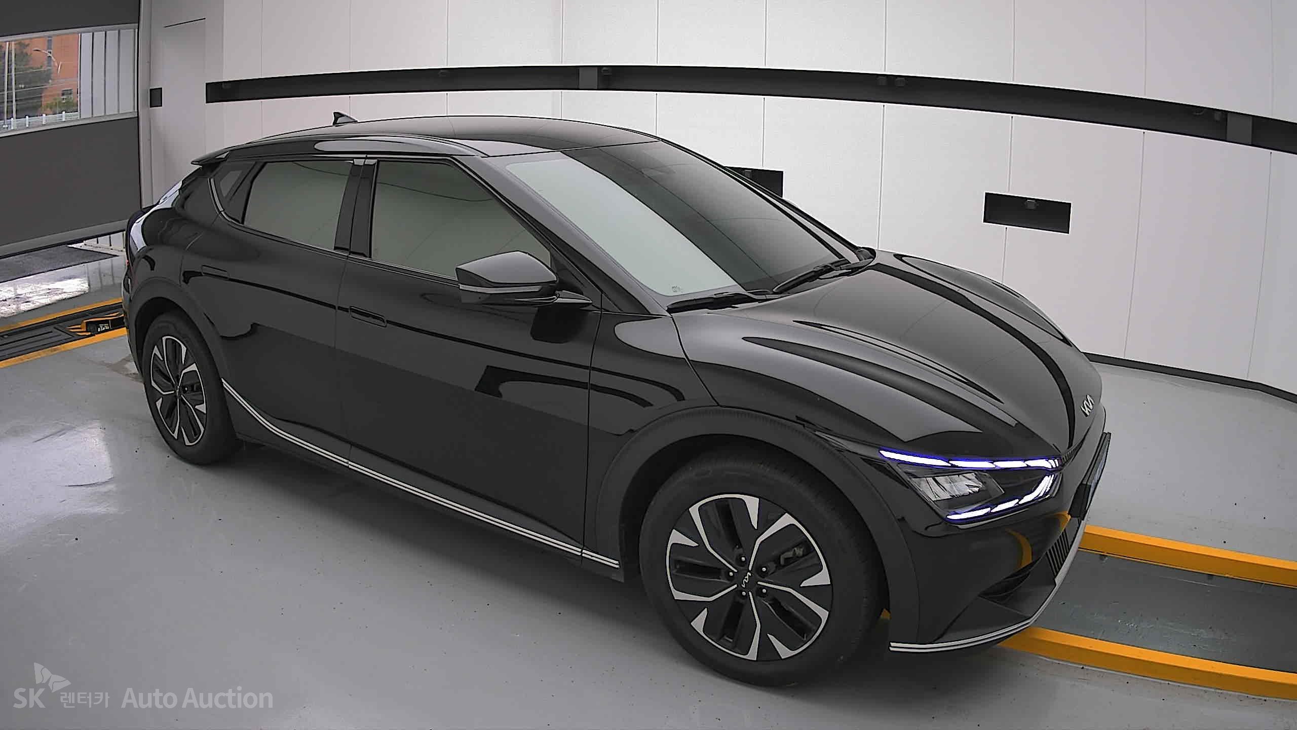 2022 - kia ev6