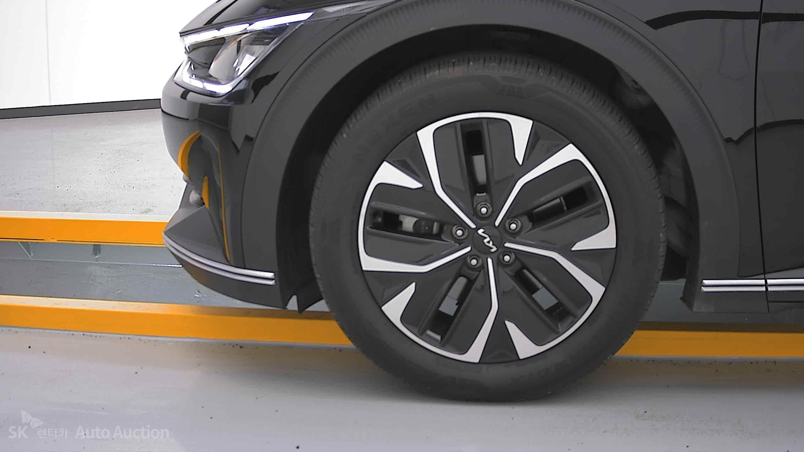 2022 - kia ev6