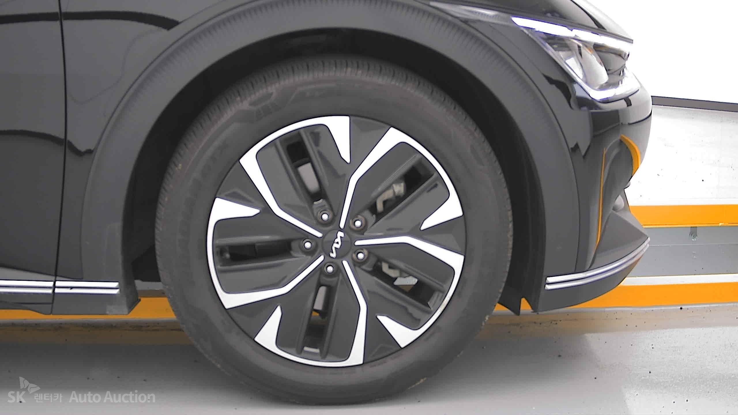 2022 - kia ev6