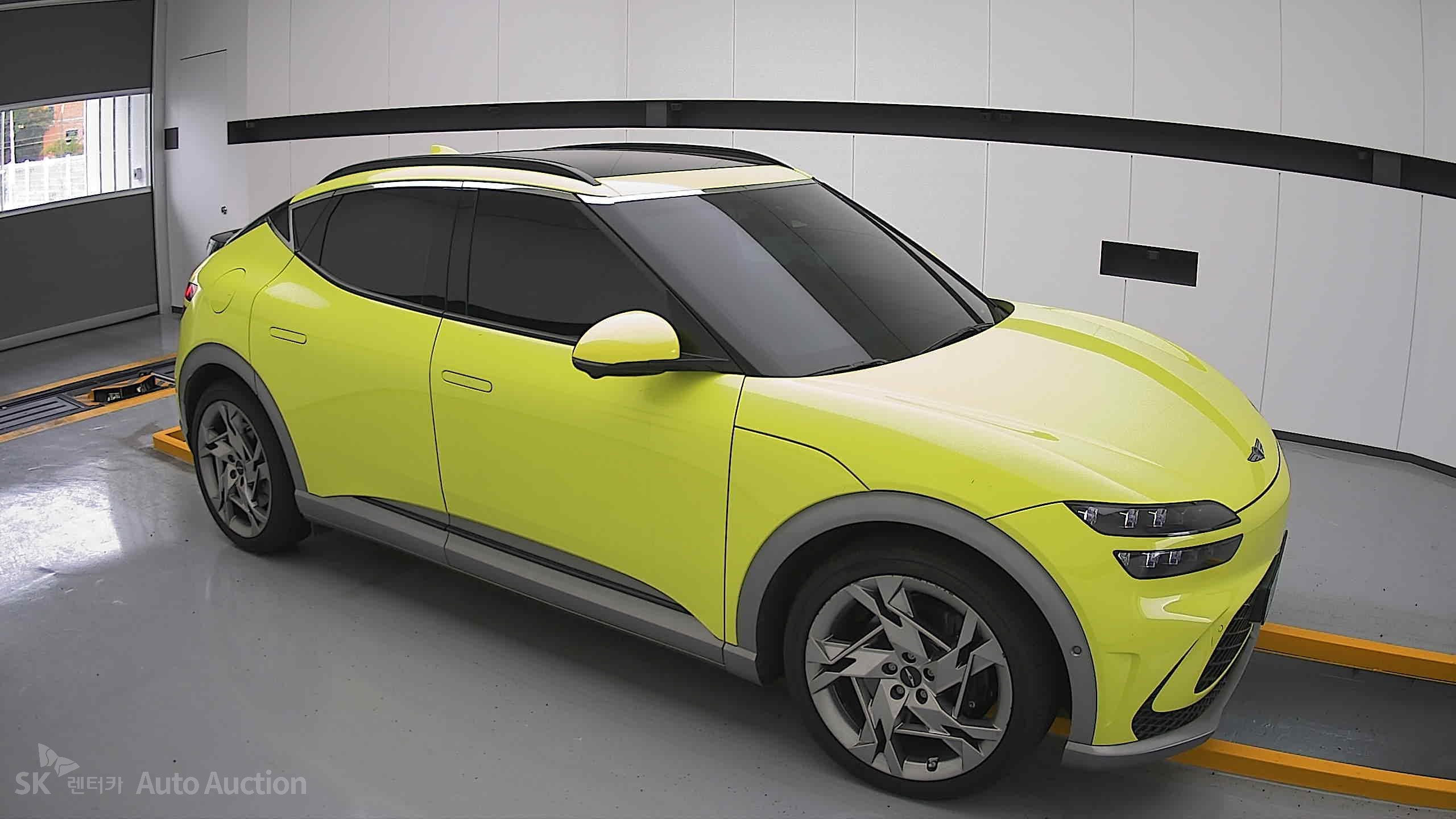 2022 - genesis gv60