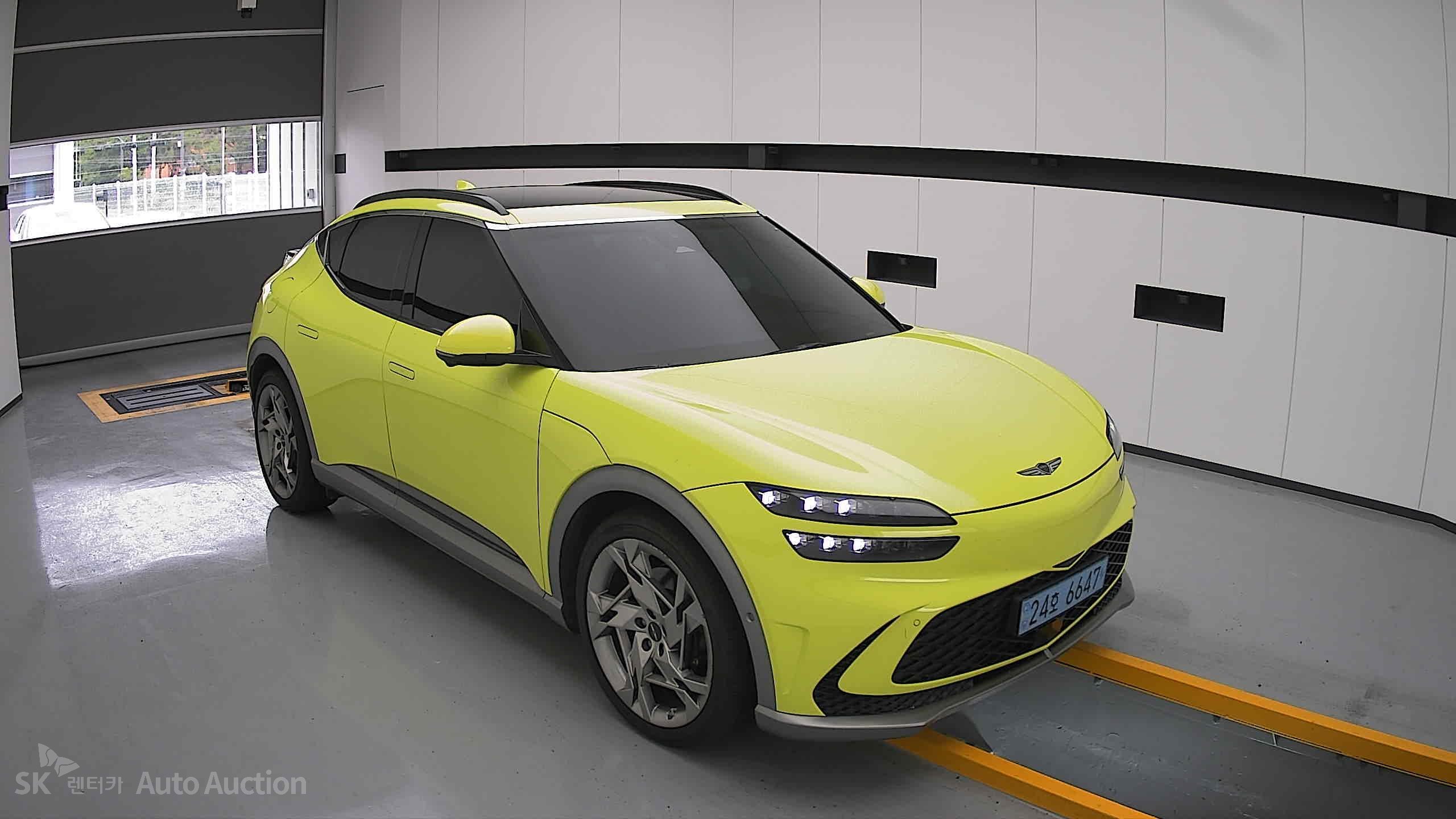 2022 - genesis gv60