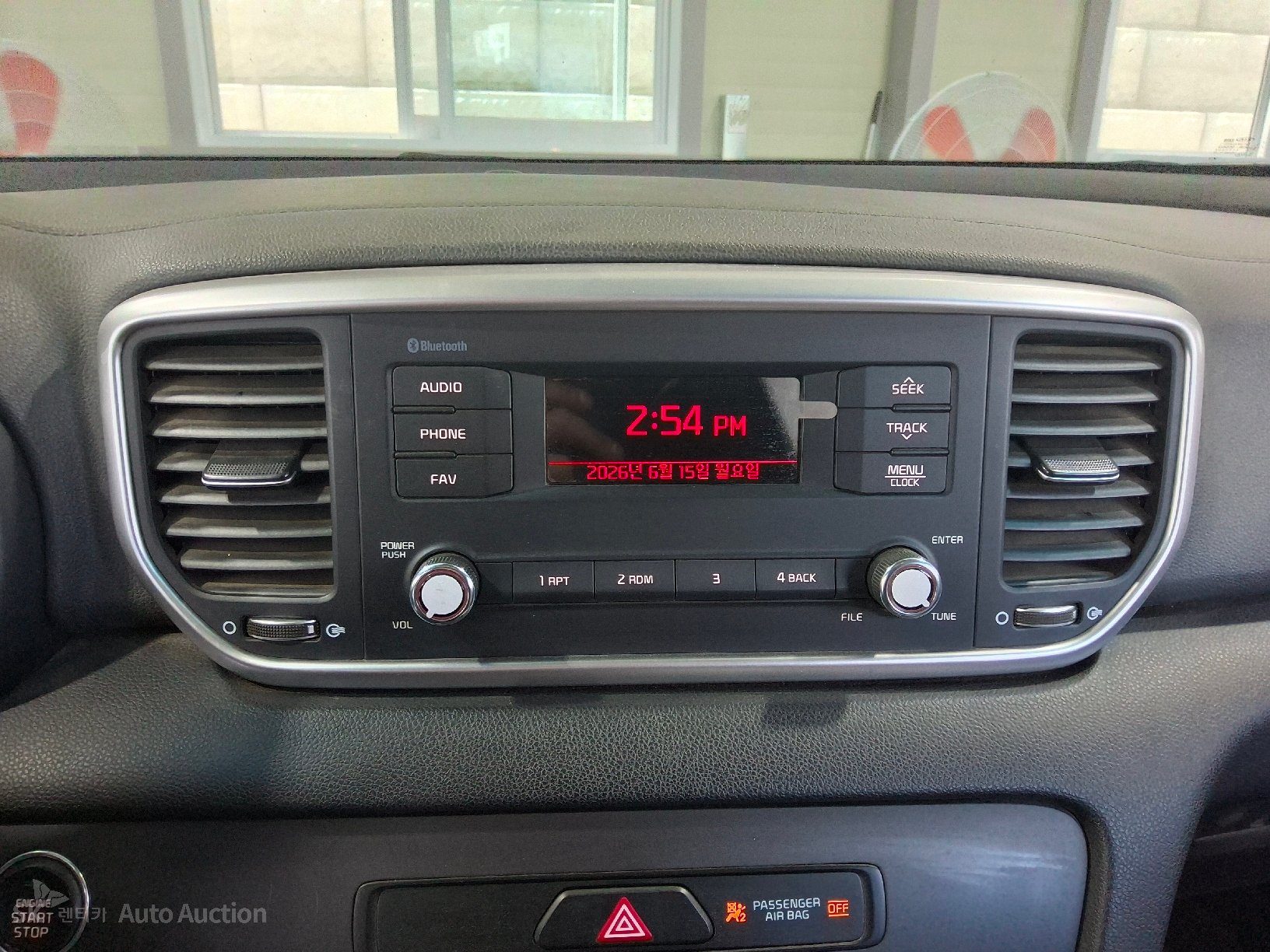 2022 - kia sportage