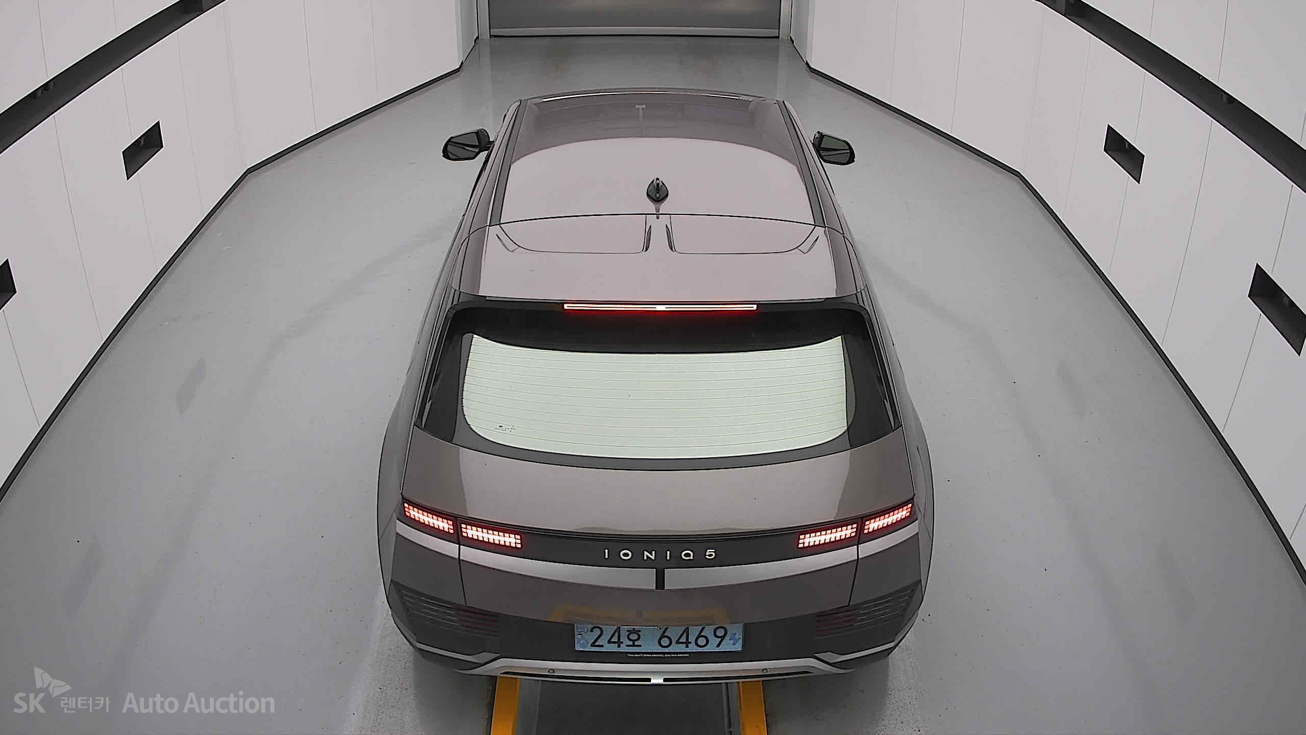 2022 - hyundai ioniq
